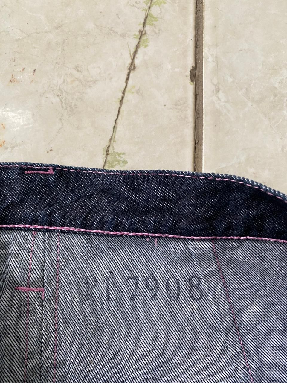 Evisu Vintage Evisu Embroided Pink Seagull (RARE) Size 28" / US 6 / IT 42 - 7 Thumbnail