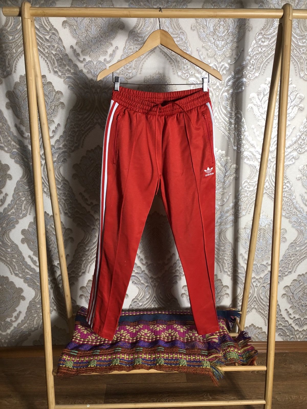 Adidas VINTAGE ADIDAS ORIGINAL EQUIPMENT CLASSIC DESIGNER Y2K 90s Size US 32 / EU 48 - 1 Thumbnail