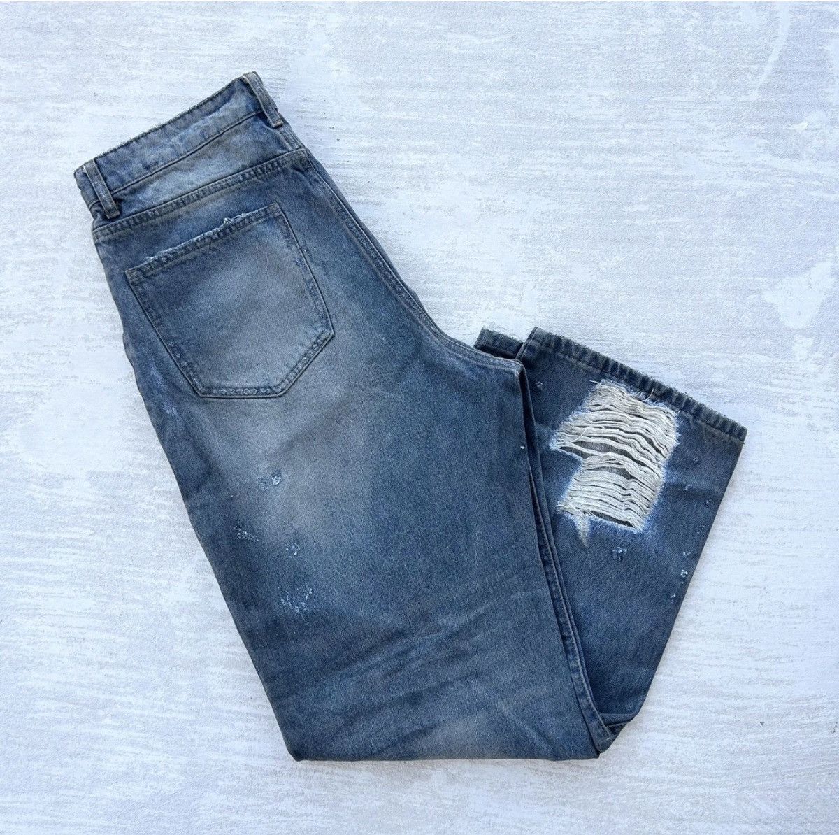 basketcase gallery Basketcase Gallery LAX Baggy Junkyard Ripped Denim Jeans Size US 32 / EU 48 - 2 Thumbnail