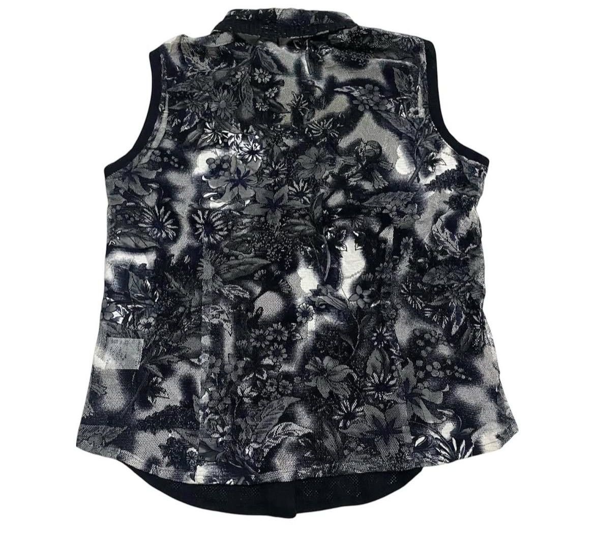 Japanese Brand 2000s Pinore Poem Abstract Mesh Sleveeless Shirt y2k Lgb Size US S / EU 44-46 / 1 - 2 Thumbnail