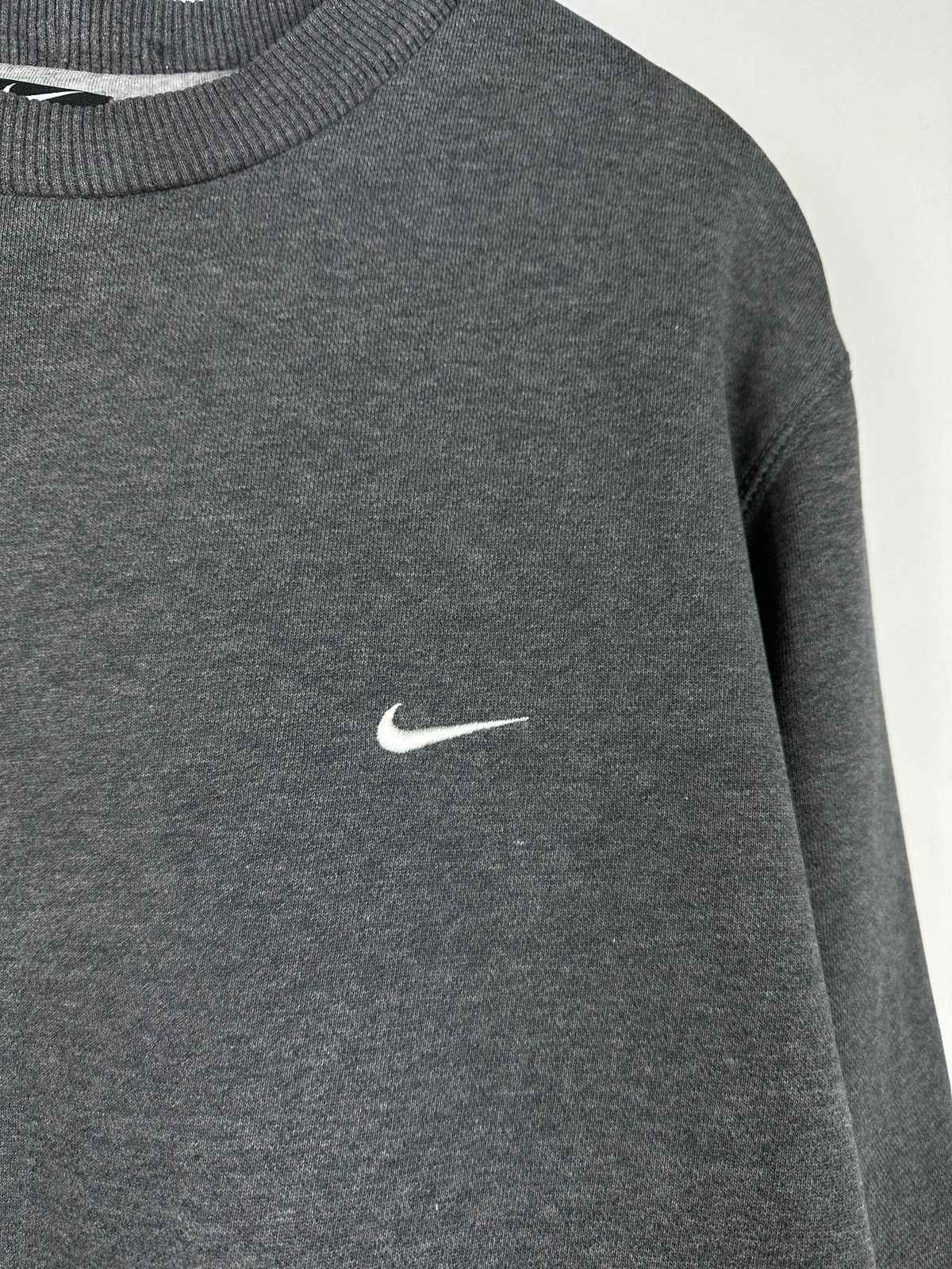 Nike × Vintage Vintage Y2K Nike Swoosh Basic Crewneck Sweatshirt Size US M / EU 48-50 / 2 - 4 Thumbnail