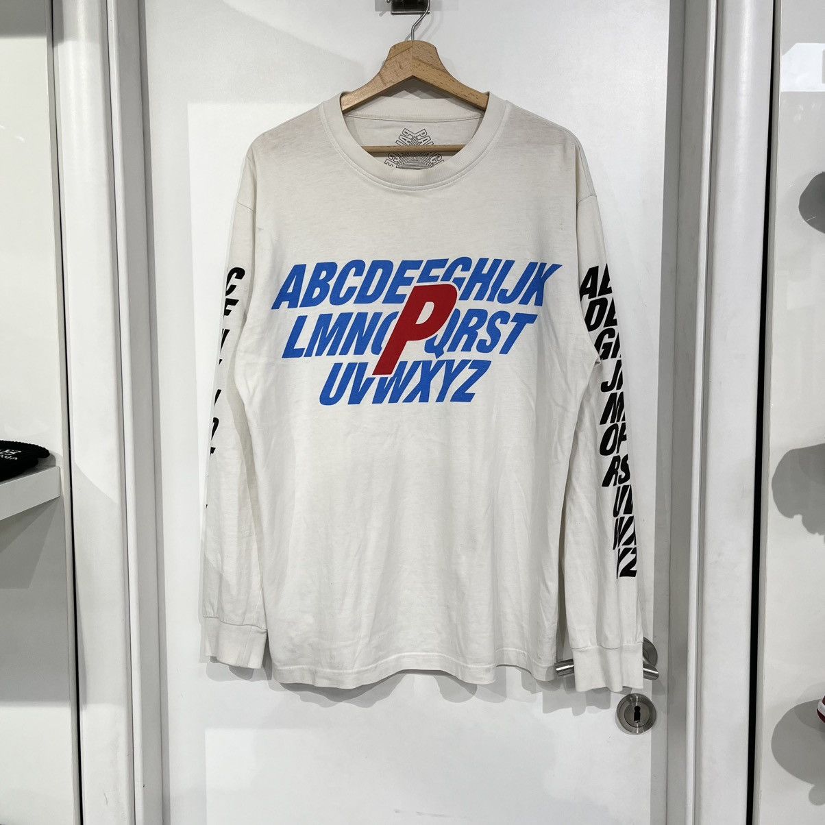 Palace Palace Long Sleeve White Size US L / EU 52-54 / 3 - 1 Thumbnail