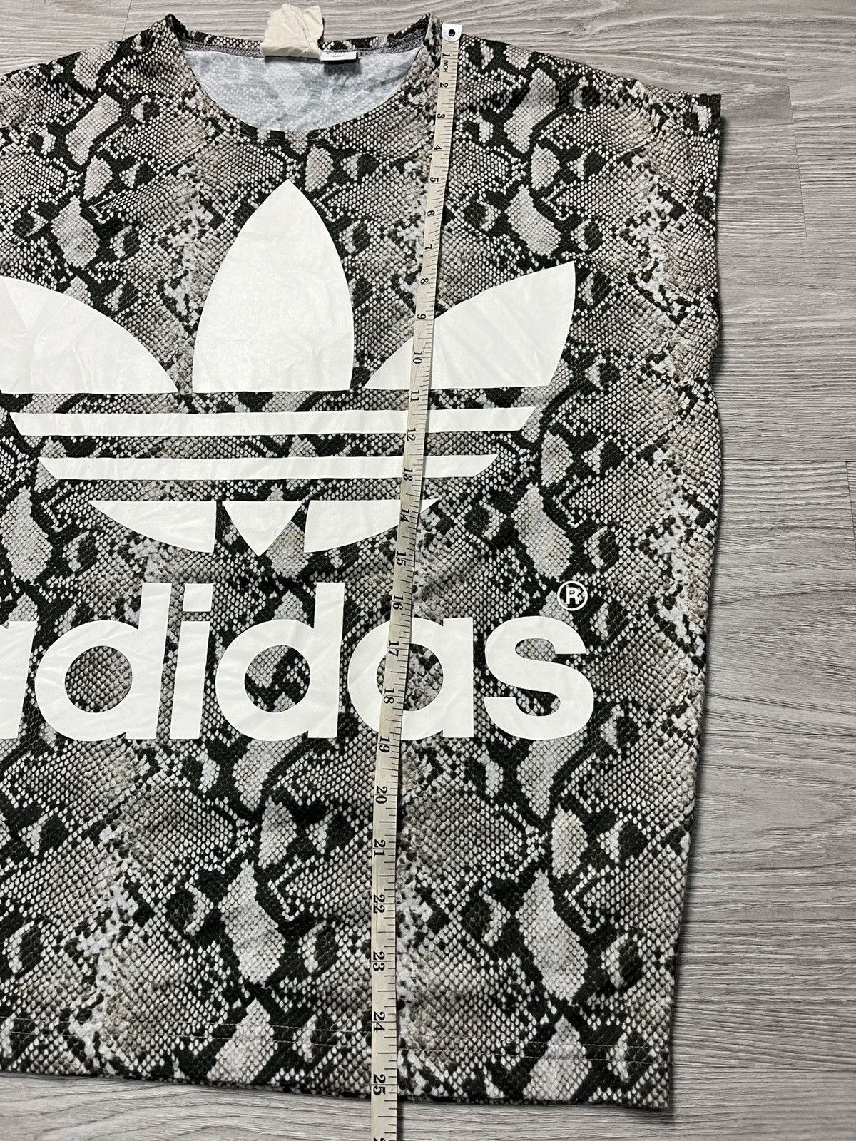 Adidas × HYKE × Japanese Brand Adidas Originals By Hyke Tokyo 2015 Python Snake Print Size M / US 6-8 / IT 42-44 - 9 Thumbnail