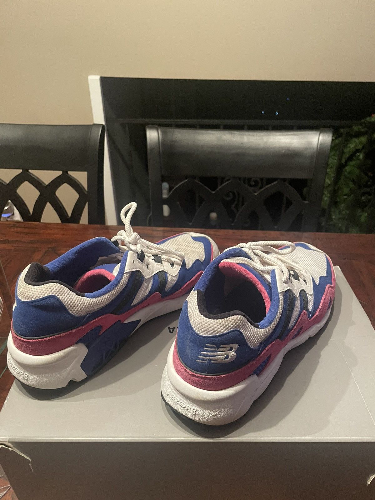 New Balance New Balance 850 Size US 11 / EU 44 - 4 Thumbnail