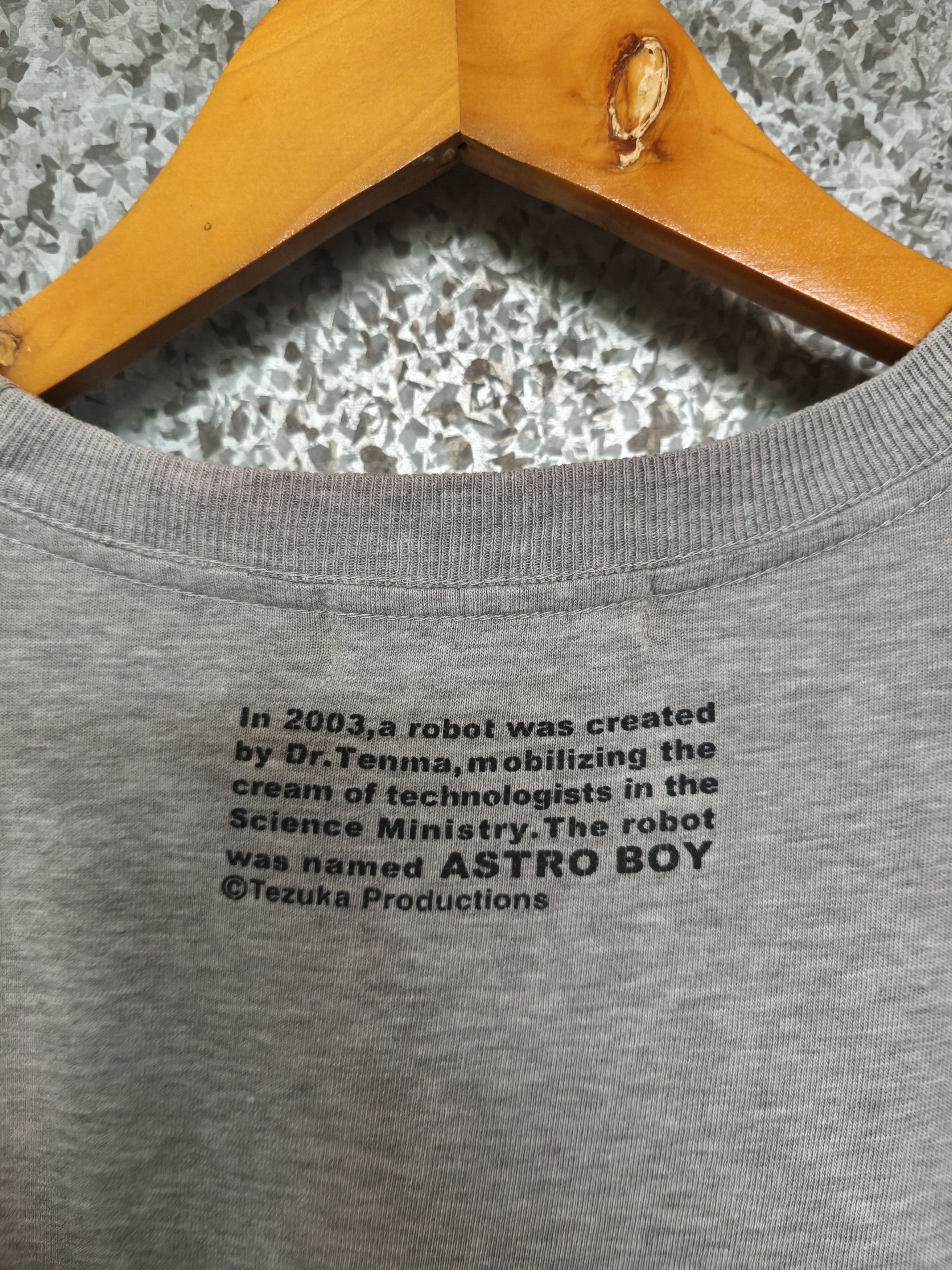 Anime Vintage y2k Astro Boy t shirt long sleeve Size US M / EU 48-50 / 2 - 3 Thumbnail