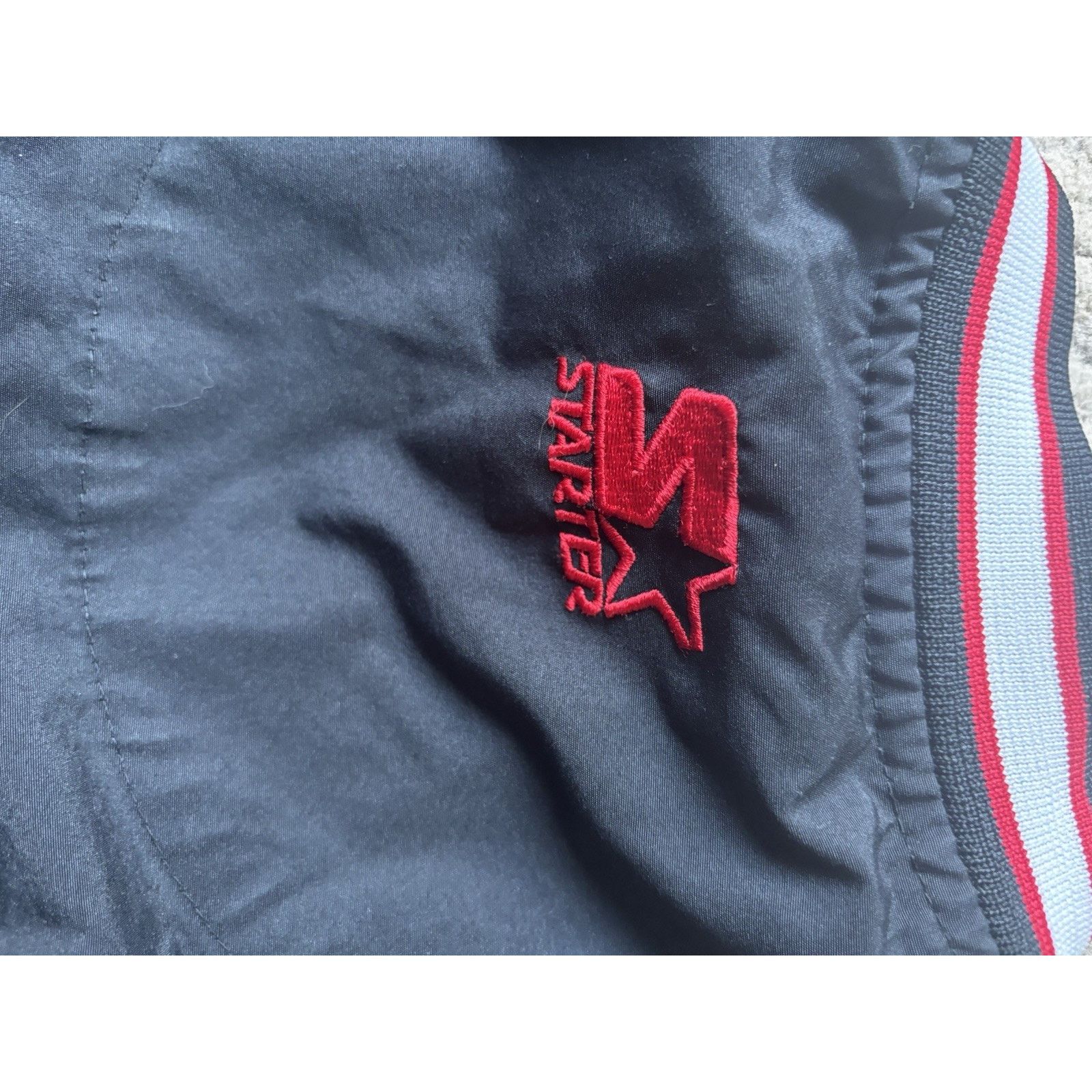 Starter Miami Heat Starter Windbreaker Pull Over Large 90’s Vintage Size US L / EU 52-54 / 3 - 5 Thumbnail