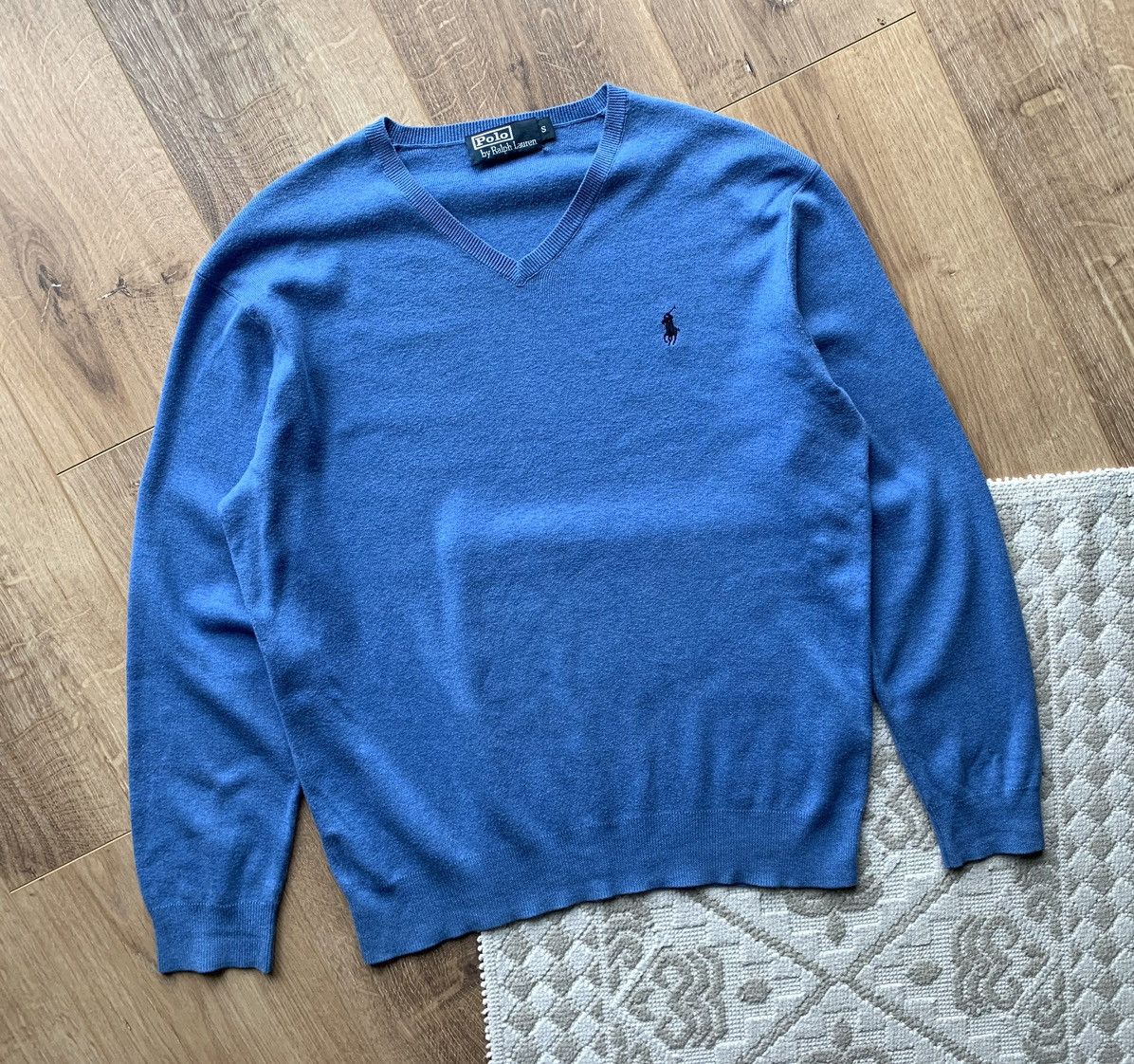 Vintage Polo Ralph Lauren V-neck sweater Size US S / EU 44-46 / 1 - 1 Thumbnail