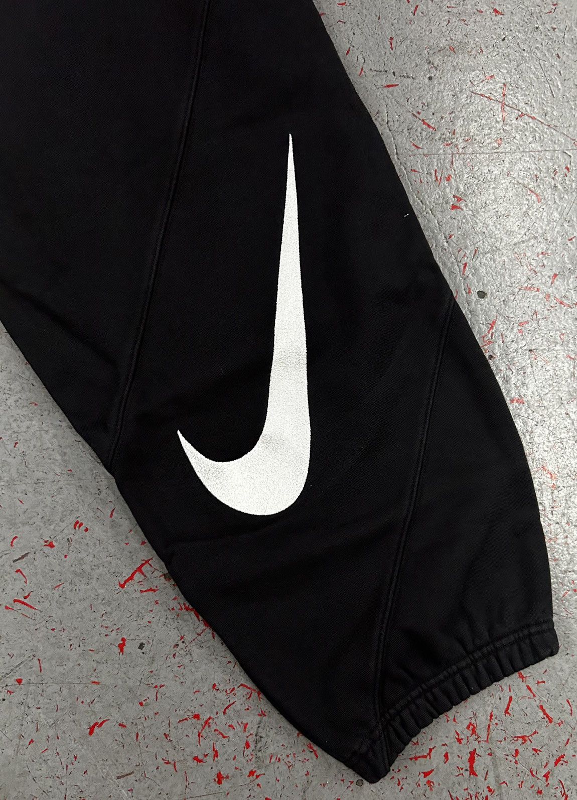 Nike × Supreme Supreme Nike Air Max Sweatpants Size Large NEW Size US 34 / EU 50 - 2 Thumbnail