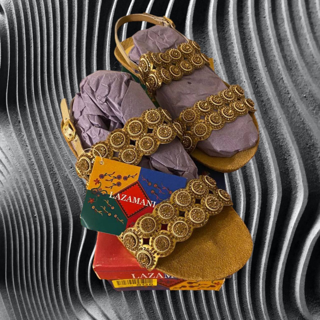 Vintage Elegant Gold Sandals by Lazamani - Size 37 - Special Offer! Size US 6 / IT 36 - 9 Thumbnail