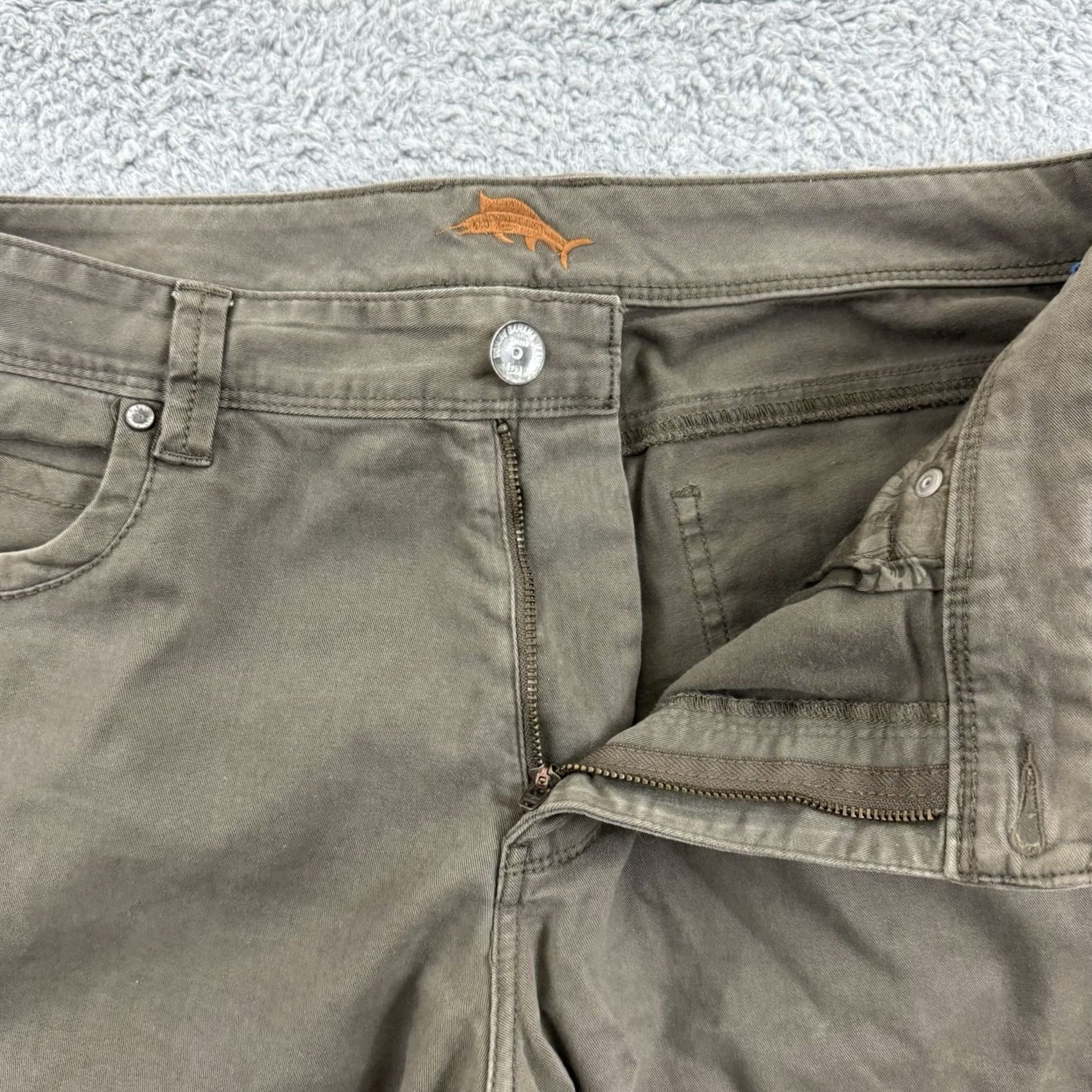 Tommy Bahama Tommy Bahama Pants Men Beige Chino Straight Trousers Slacks Casual 35 x32 Size US 35 - 5 Thumbnail