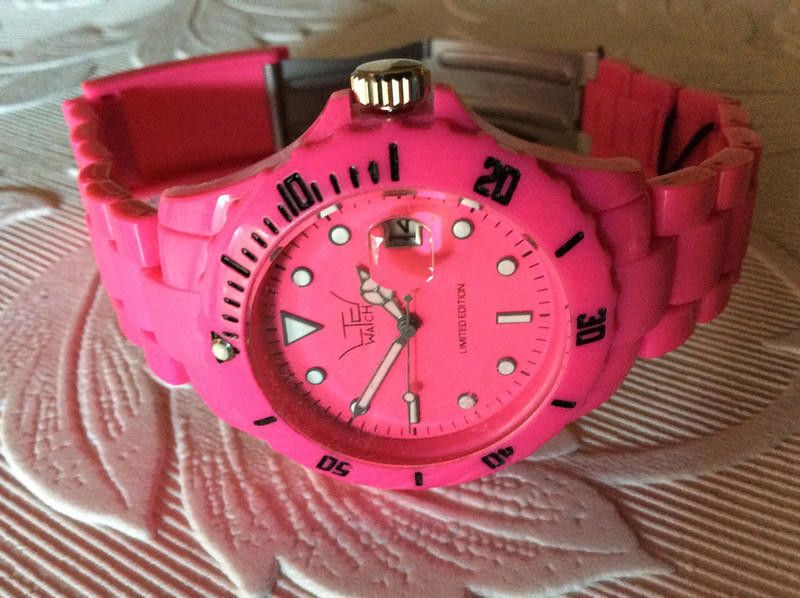 Designer LTD Watch - Womens Watch - Plastic pink strap watch Size ONE SIZE - 11 Thumbnail
