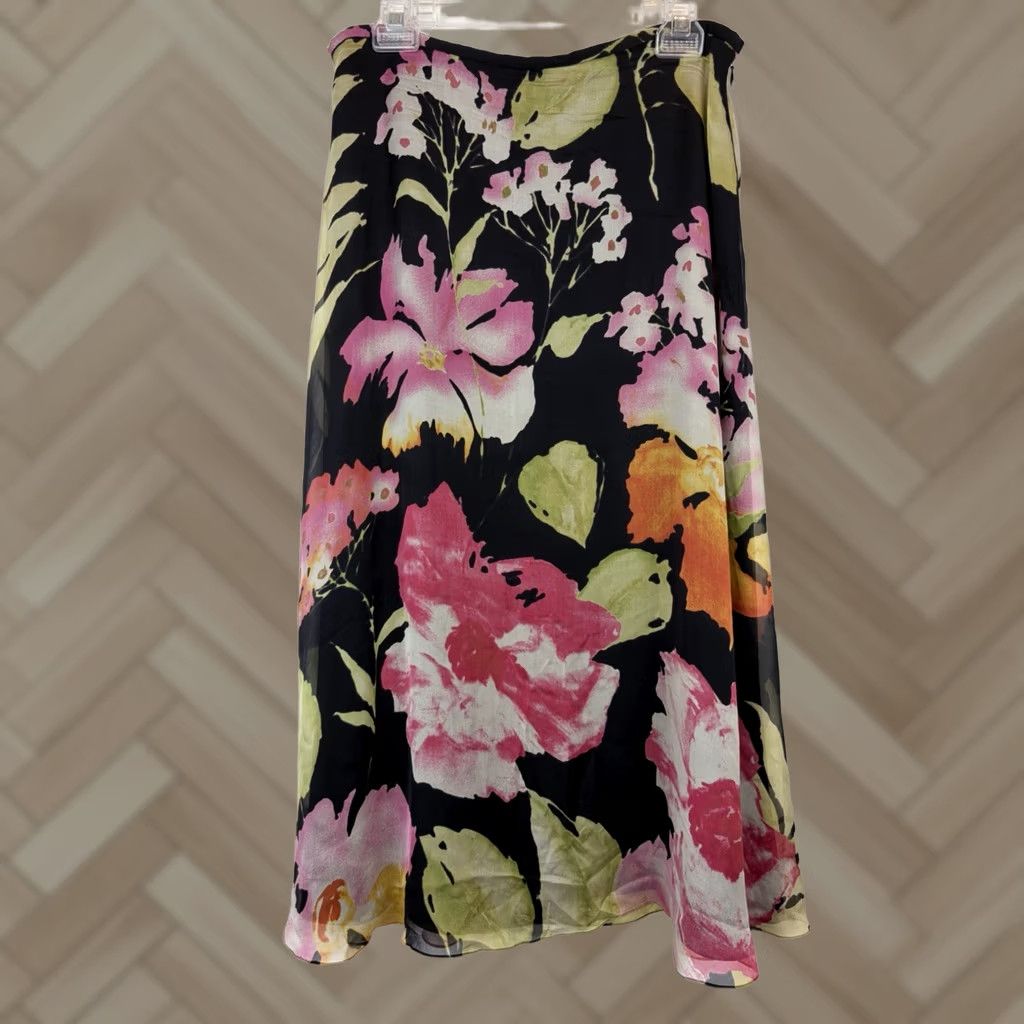 Vintage Dana Buchman Maxi Skirt Womens 14 Black Silk Floral Lined Long Skirt Petite Casual Workwear 90s Bohemian City Flower Gang Mens? Size 36" / US 14 / IT 50 - 1 Thumbnail