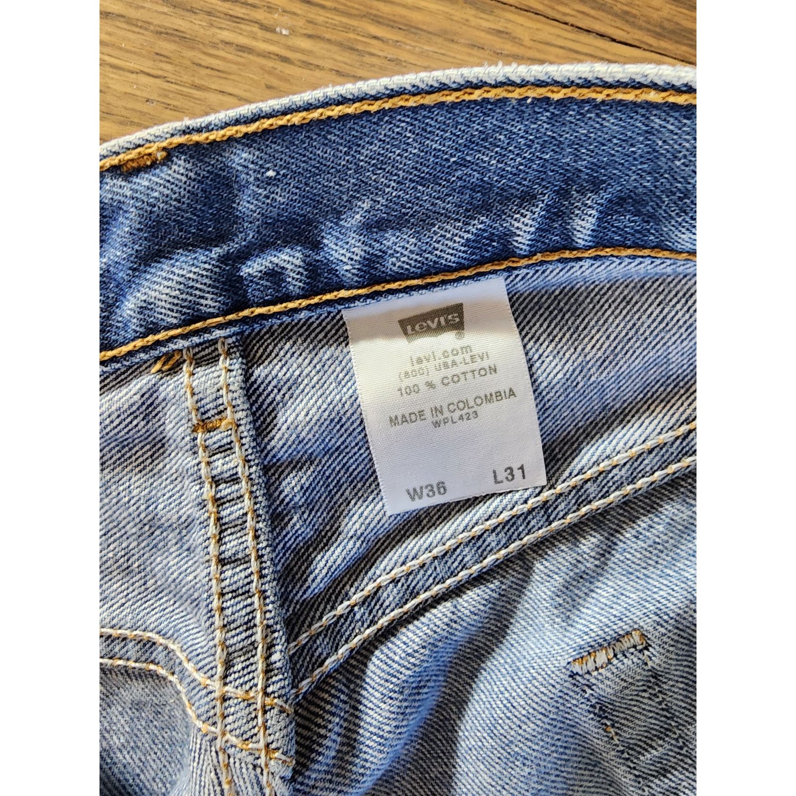 Levi's Levi's 501 original fit, straight-leg, button-fly jeans Size US 36 / EU 52 - 2 Thumbnail