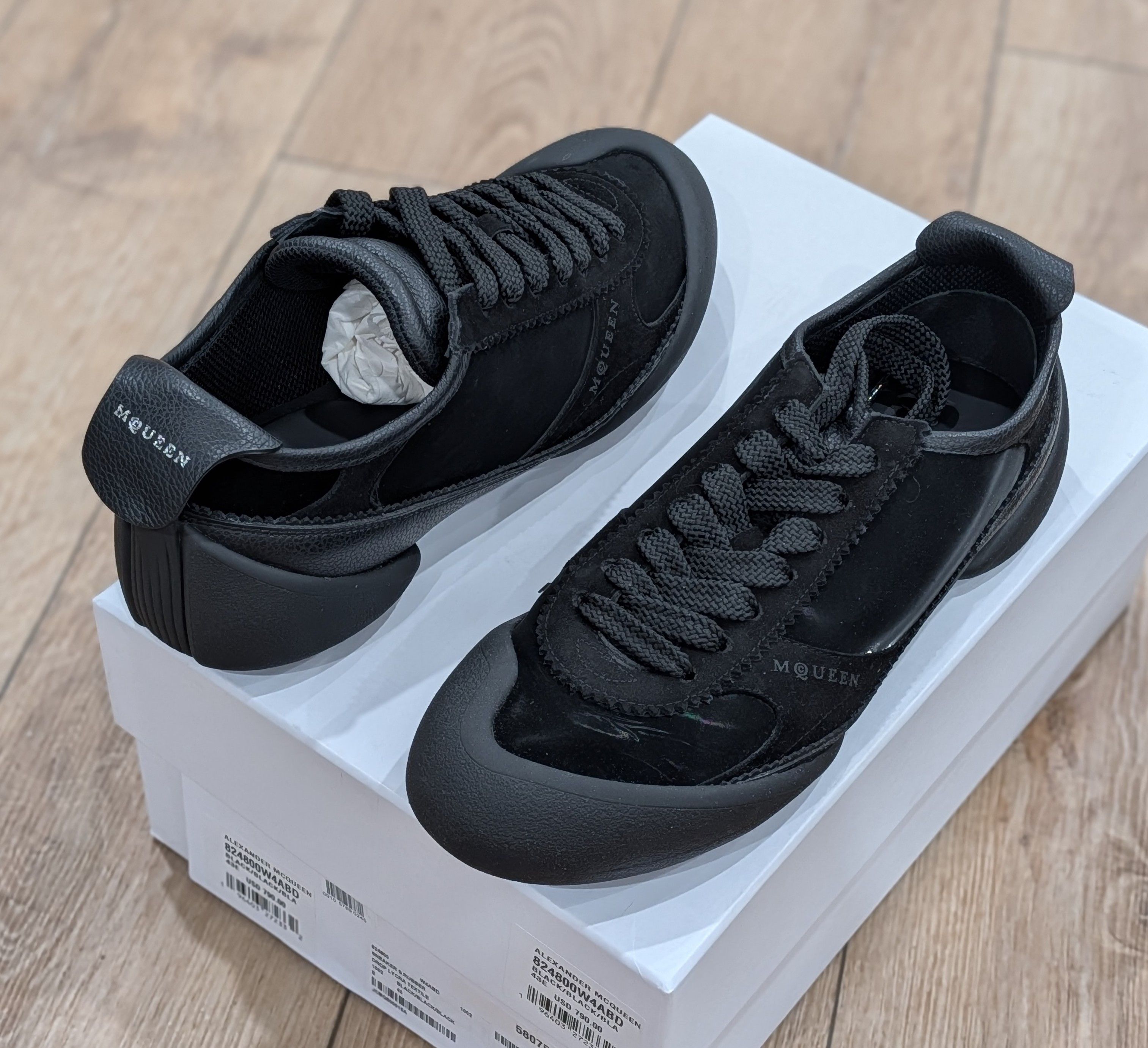 Alexander McQueen Alexander McQueen "Flexion" Low-Top Sneakers Black 43 US 10 Size US 10 / EU 43 - 1 Thumbnail