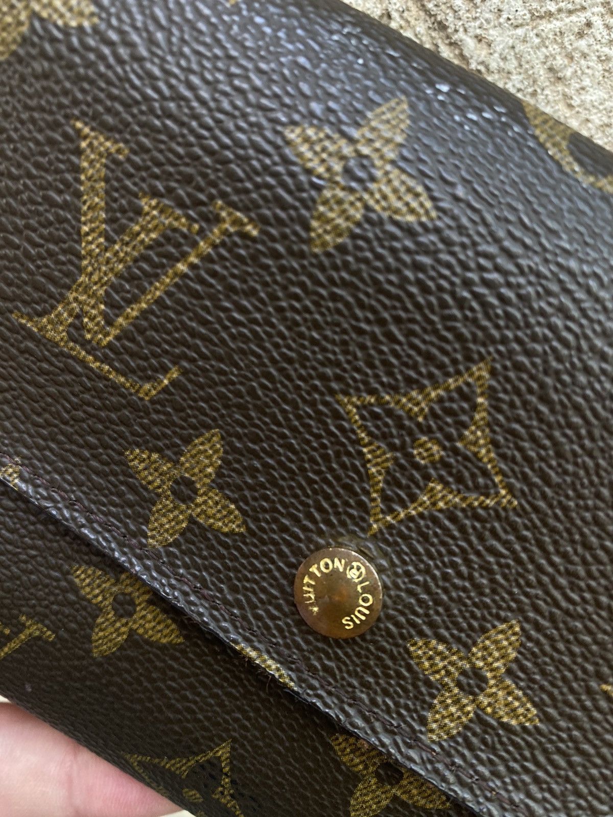 Louis Vuitton Louis Vuitton Wallet Size ONE SIZE - 4 Thumbnail