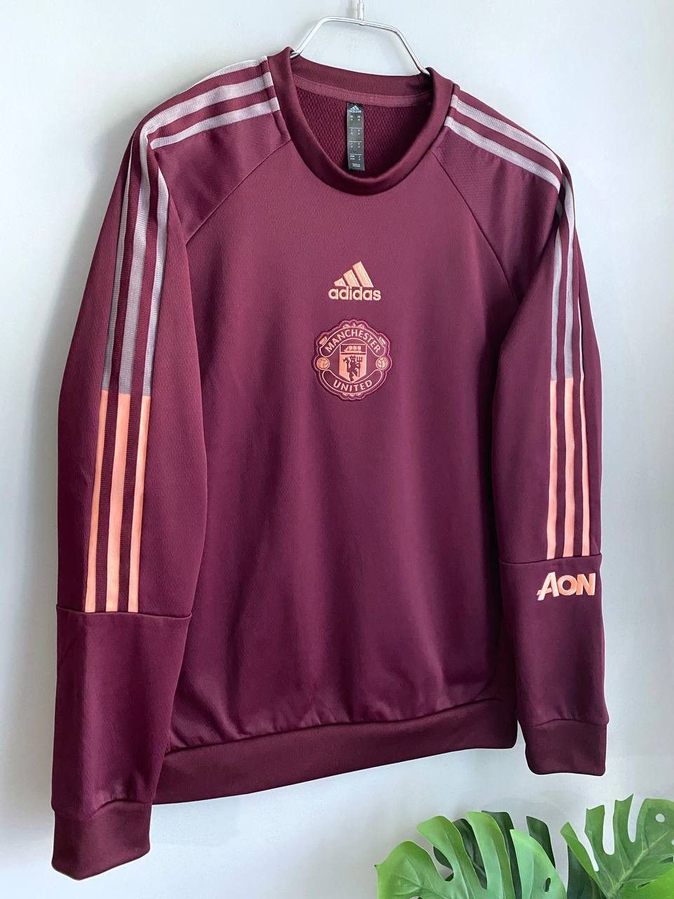 Adidas FC Manchester United 2020/2021 Training Travel Sweatshirt, M Size US M / EU 48-50 / 2 - 4 Thumbnail