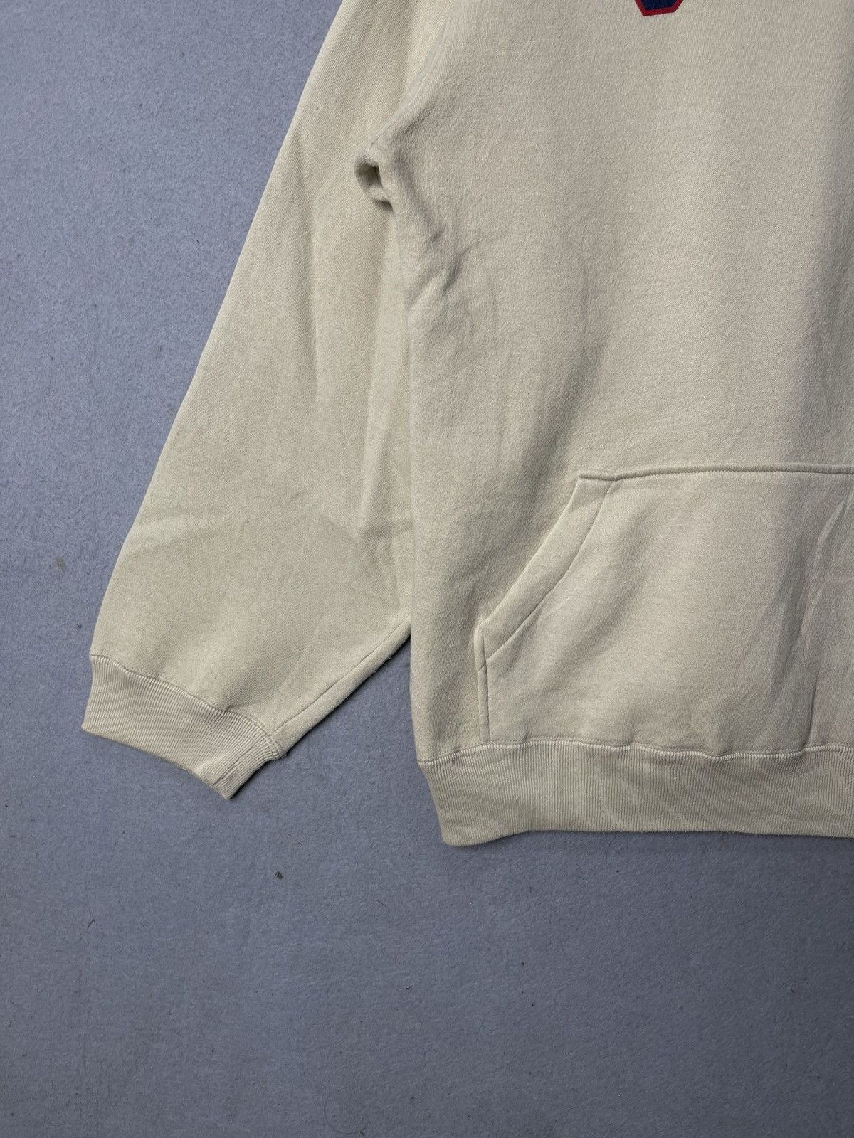 Vans Vintage Vans Spellout Pullover Hoodie Cream Size L Size US L / EU 52-54 / 3 - 5 Thumbnail