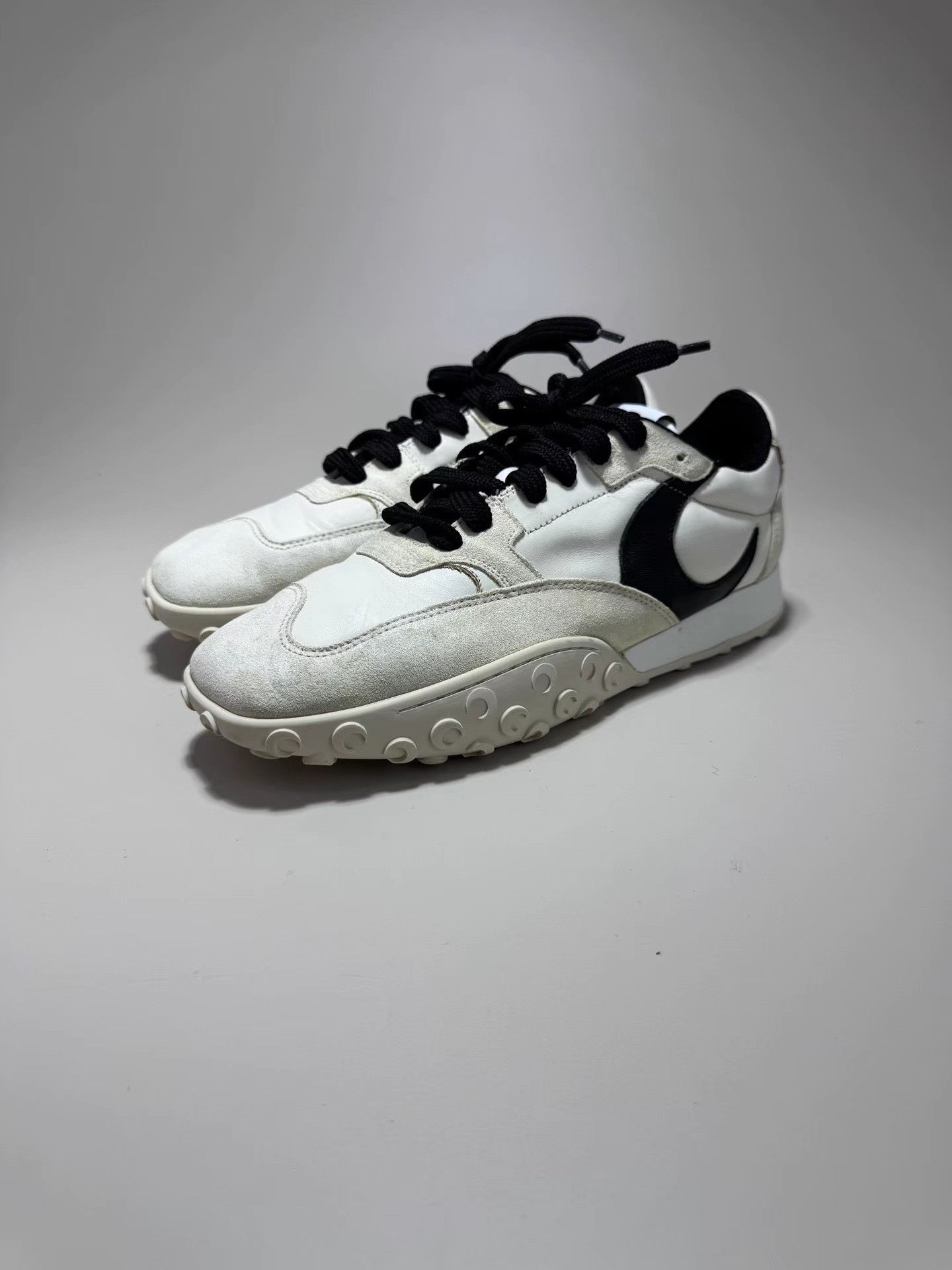Marine Serre MARINE SERRE Black & White Moon Sneakers Size US 8 / EU 41 - 2 Thumbnail