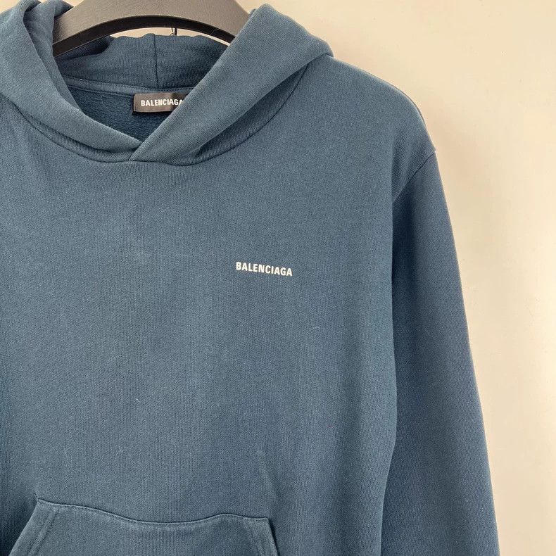 Balenciaga Balenciaga Small logo printed sweater on chest Size L / US 10 / IT 46 - 5 Thumbnail