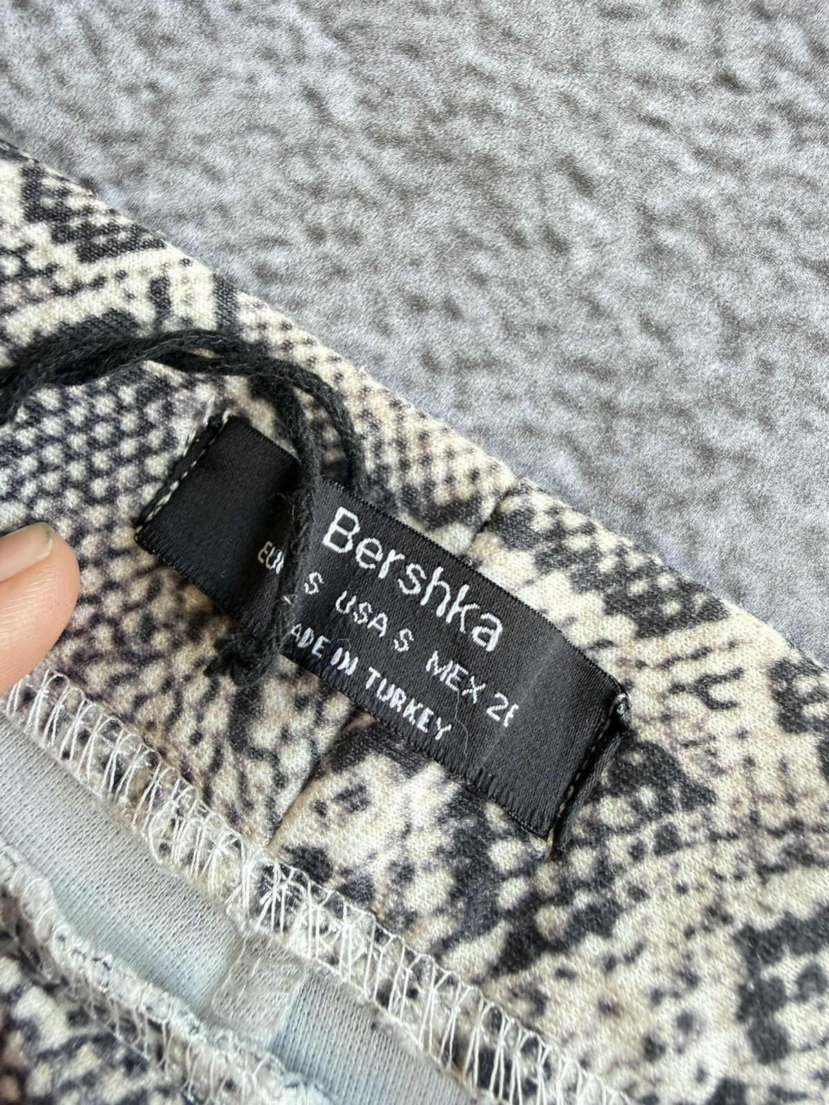 Hysteric Glamour Bershka Pyton Snake Skin Flared Pants Size US 26 / EU 42 - 5 Thumbnail