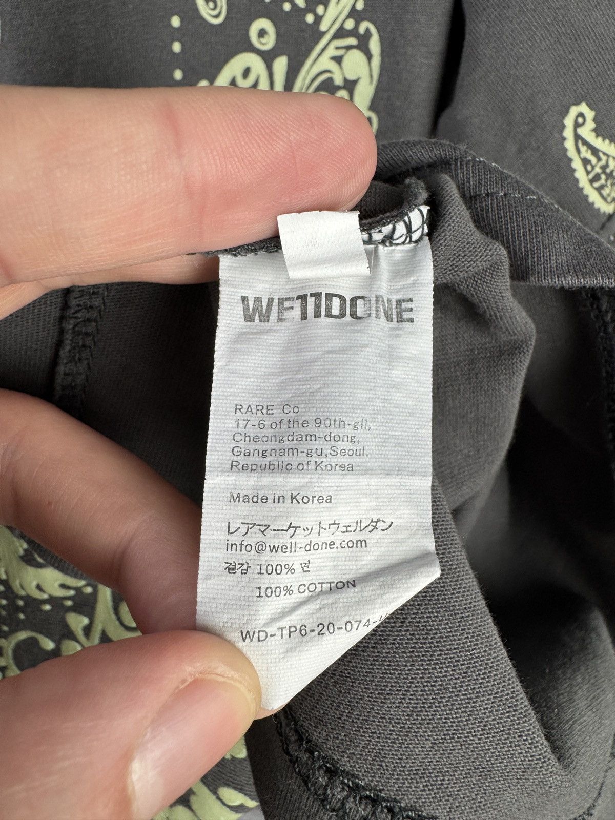 WE11DONE We11done Bandana Print T-Shirt Khaki Streetwear Graphic Tee Size US L / EU 52-54 / 3 - 10 Thumbnail