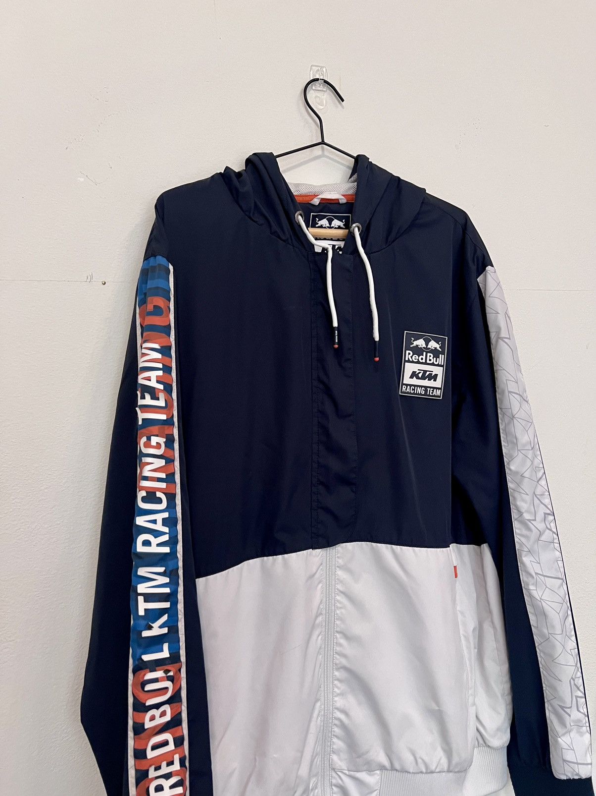 Other Red Bull KTM Racing Team Windbreaker Team Gear Size L Size US L / EU 52-54 / 3 - 2 Thumbnail