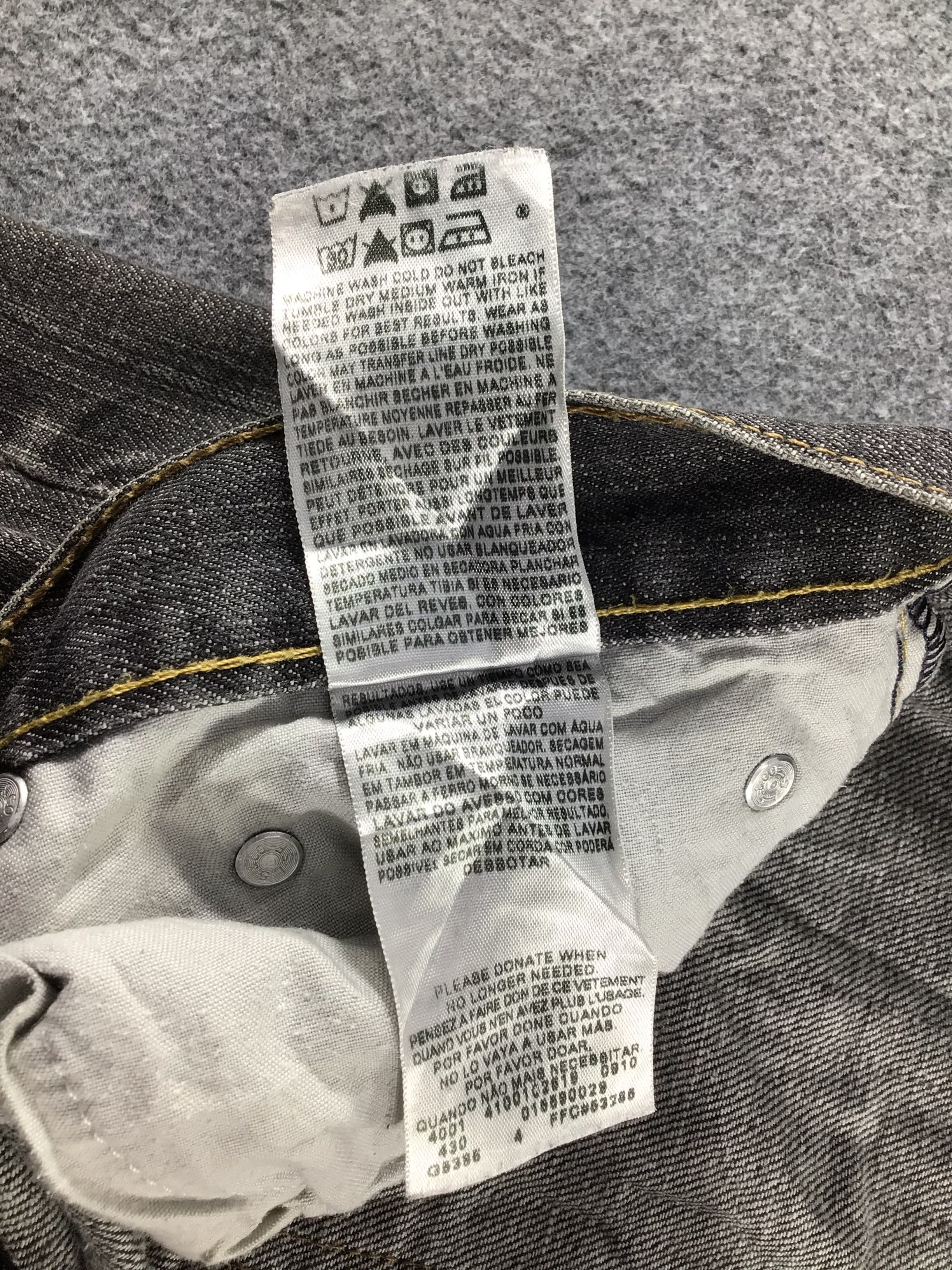 Levi's Vintage Levis 559 Jeans Faded Black Denim -J471 Size US 37 - 11 Thumbnail