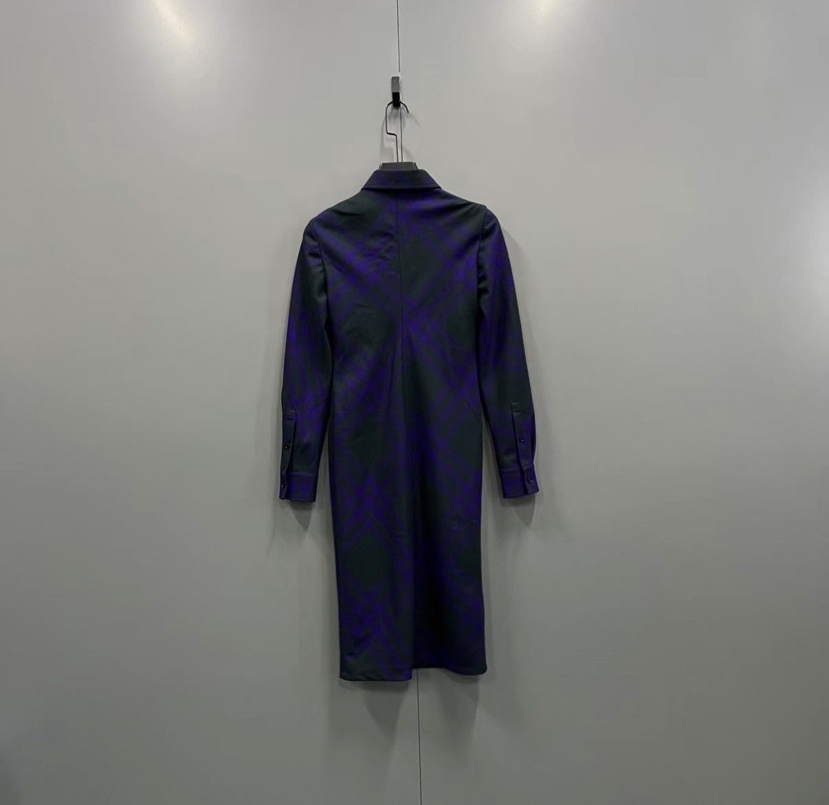 Burberry Burberry Check Printed Collared Long-sleeve Dress J41 Size XXS / US 00 / IT 34 - 2 Thumbnail