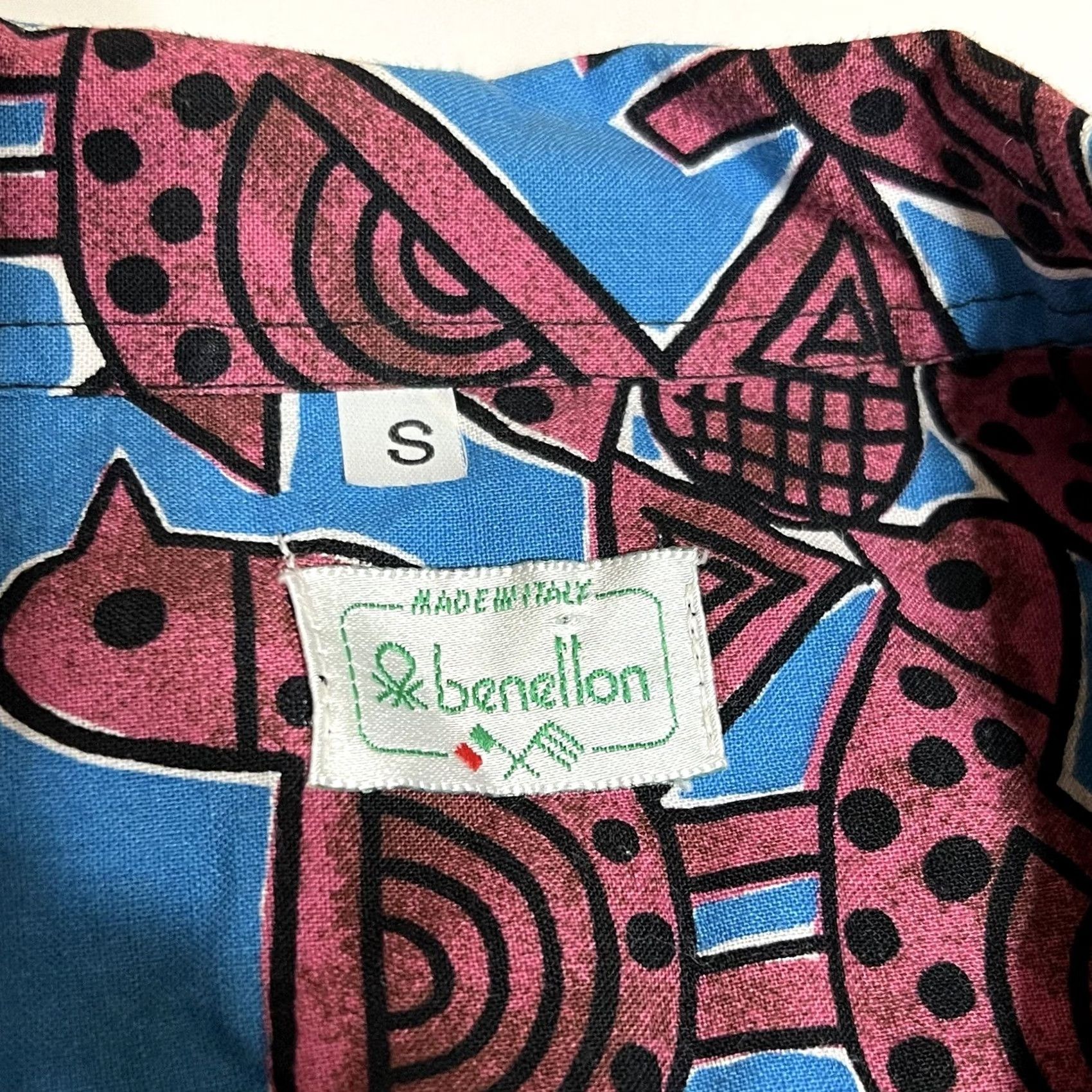 Benetton VINTAGE Benetton Shirt Men Small Pink Blue Birds All Over Print Italy Button Up Size US S / EU 44-46 / 1 - 7 Thumbnail