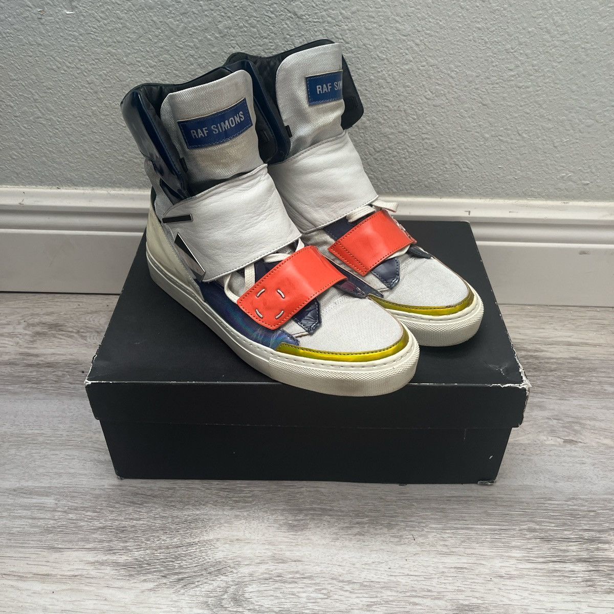 Raf Simons Rafs simons AW12 holographic space high Size US 8 / EU 41 - 1 Thumbnail