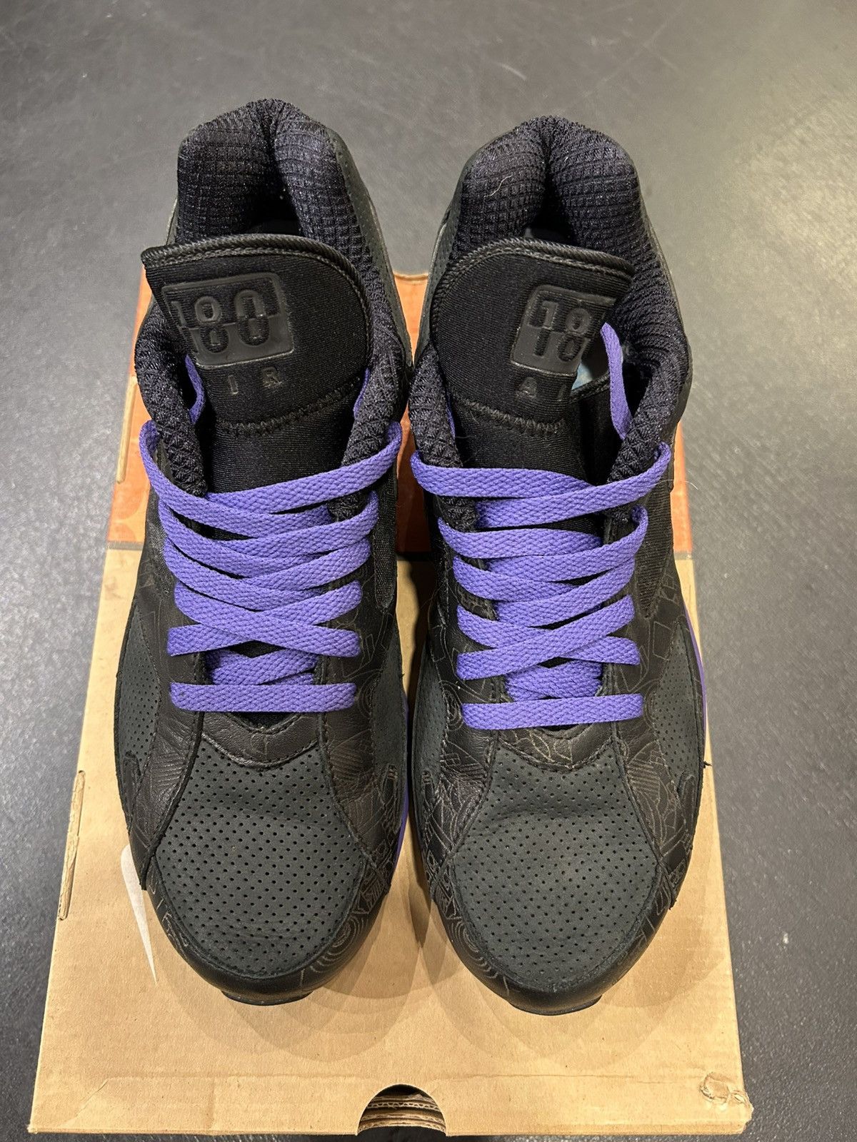 Nike Nike Air Max 180 ‘Powerwall’ Size US 9 / EU 42 - 4 Thumbnail