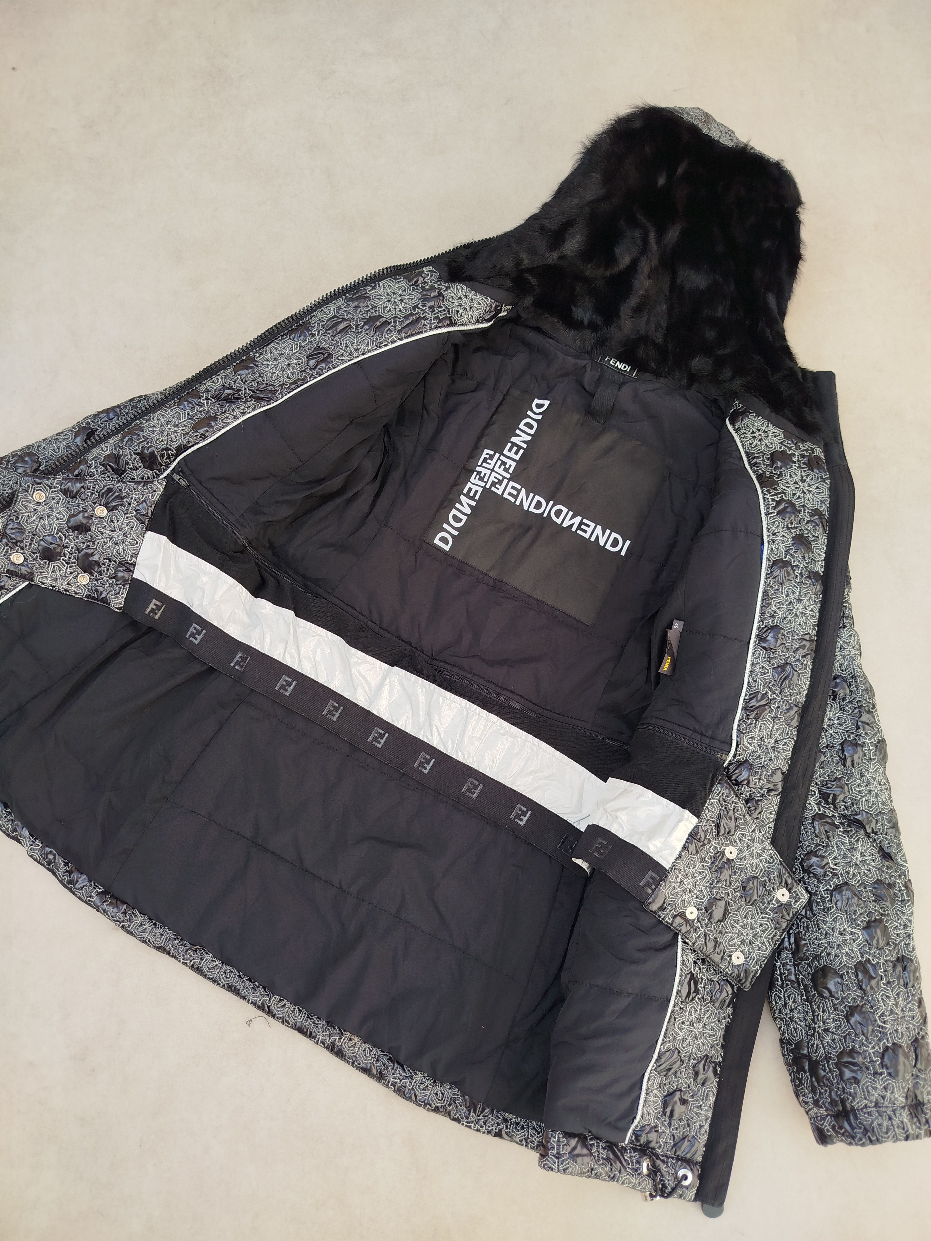 Fendi Fendi black jacket size 40 it Size S / US 4 / IT 40 - 10 Thumbnail