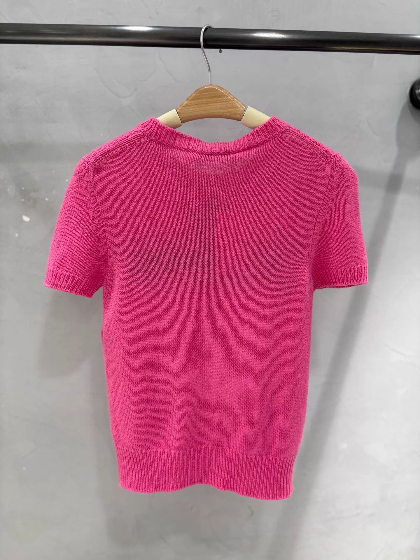 Dior Dior Pink Lucky Star Cashmere Knit Short-Sleeve 34 Size XS / US 0-2 / IT 36-38 - 2 Thumbnail