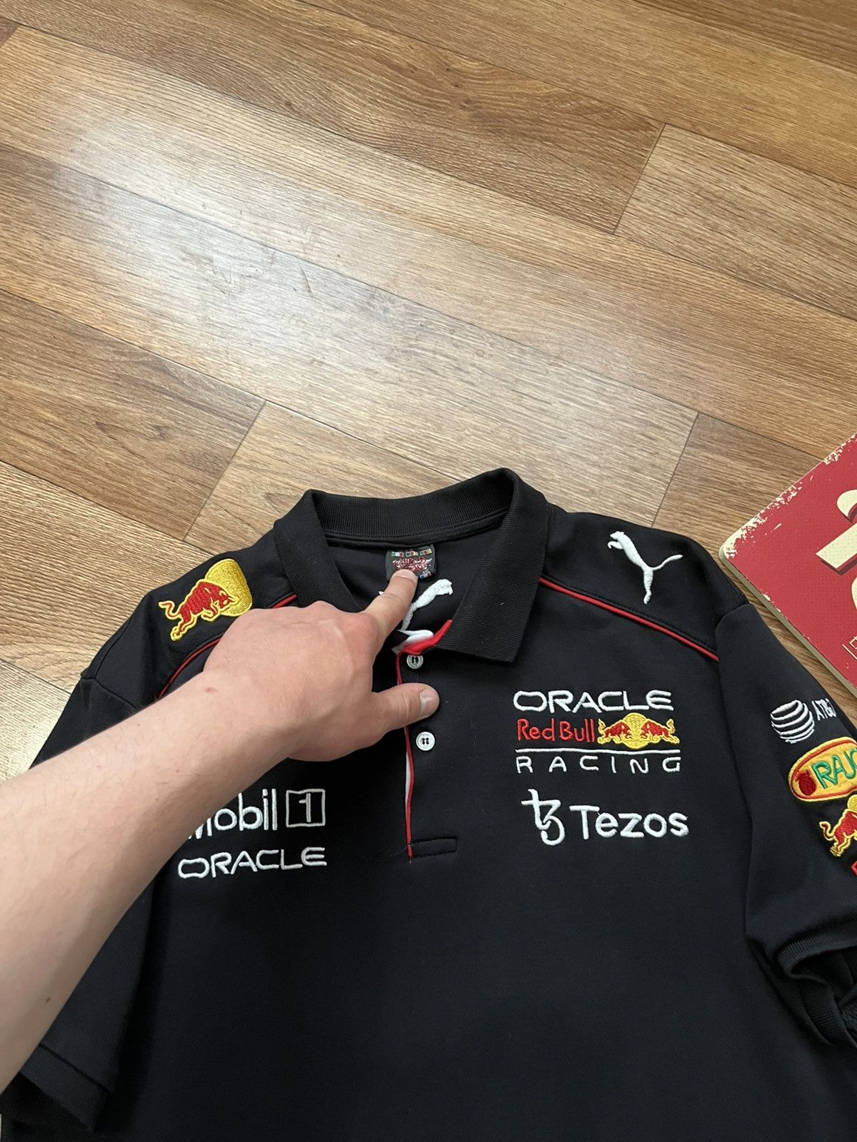 Red Bull Vintage Puma Red Bull Racing Mobil 1 Team Polo T Shirt Size US L / EU 52-54 / 3 - 4 Thumbnail
