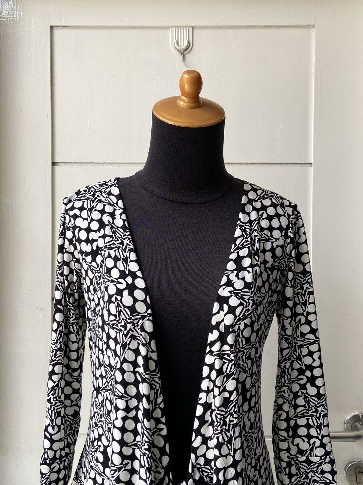 Diane von Furstenberg Diane Von Furstenberg Cardigan Size XS / US 0-2 / IT 36-38 - 2 Thumbnail