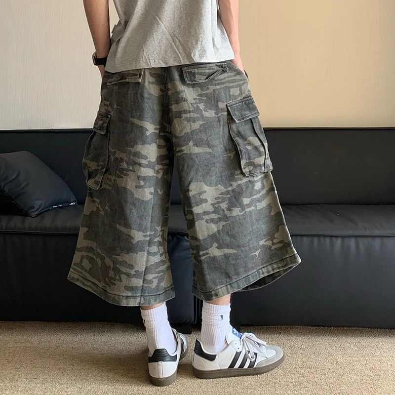 Japanese Brand × Vintage Y2K Style Camo Light Cargo Shorts Size US 31 - 4 Thumbnail
