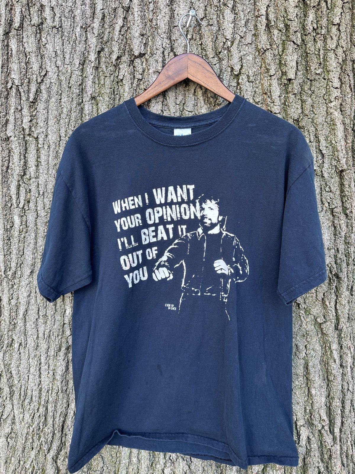 Gildan × Vintage Vintage Chuck Norris Gildan Graphic T Shirt Size US L / EU 52-54 / 3 - 1 Thumbnail
