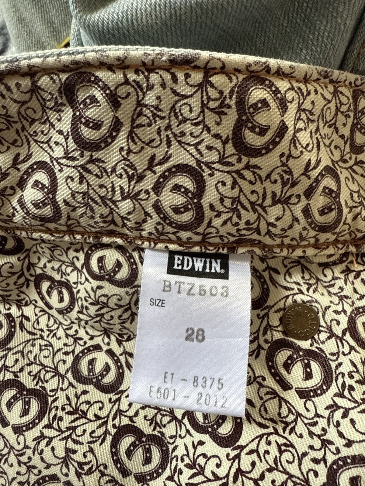 Japanese Brand Edwin 503 Japan Surfer Edition Patched Distressed Jeans Size US 29 - 20 Thumbnail