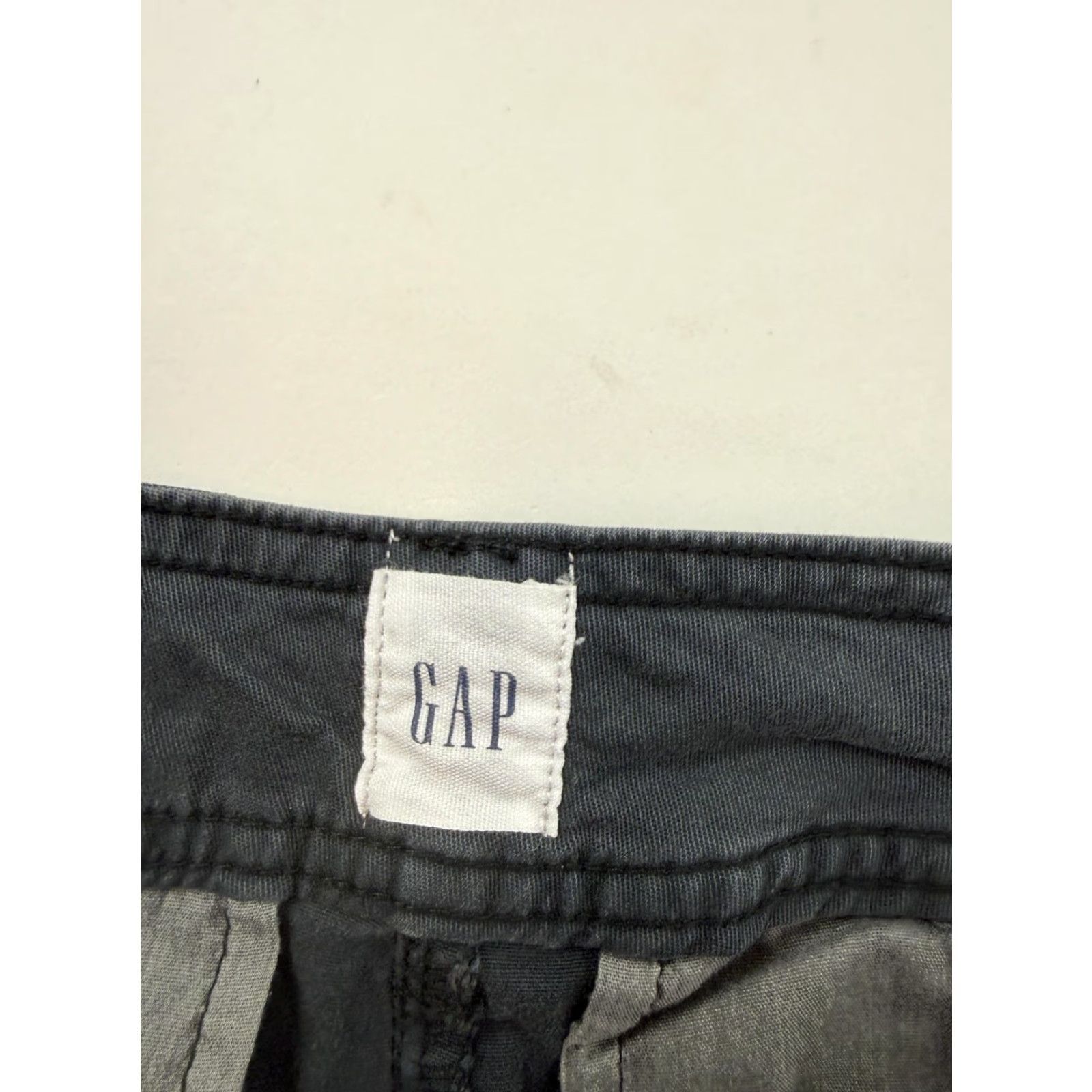 Gap Gap Womens Girlfriend Khaki Crop Straight Leg Pants Gray 6 Twill Casual with Pockets Stretch Cotton Spandex Size 28" / US 6 / IT 42 - 4 Thumbnail