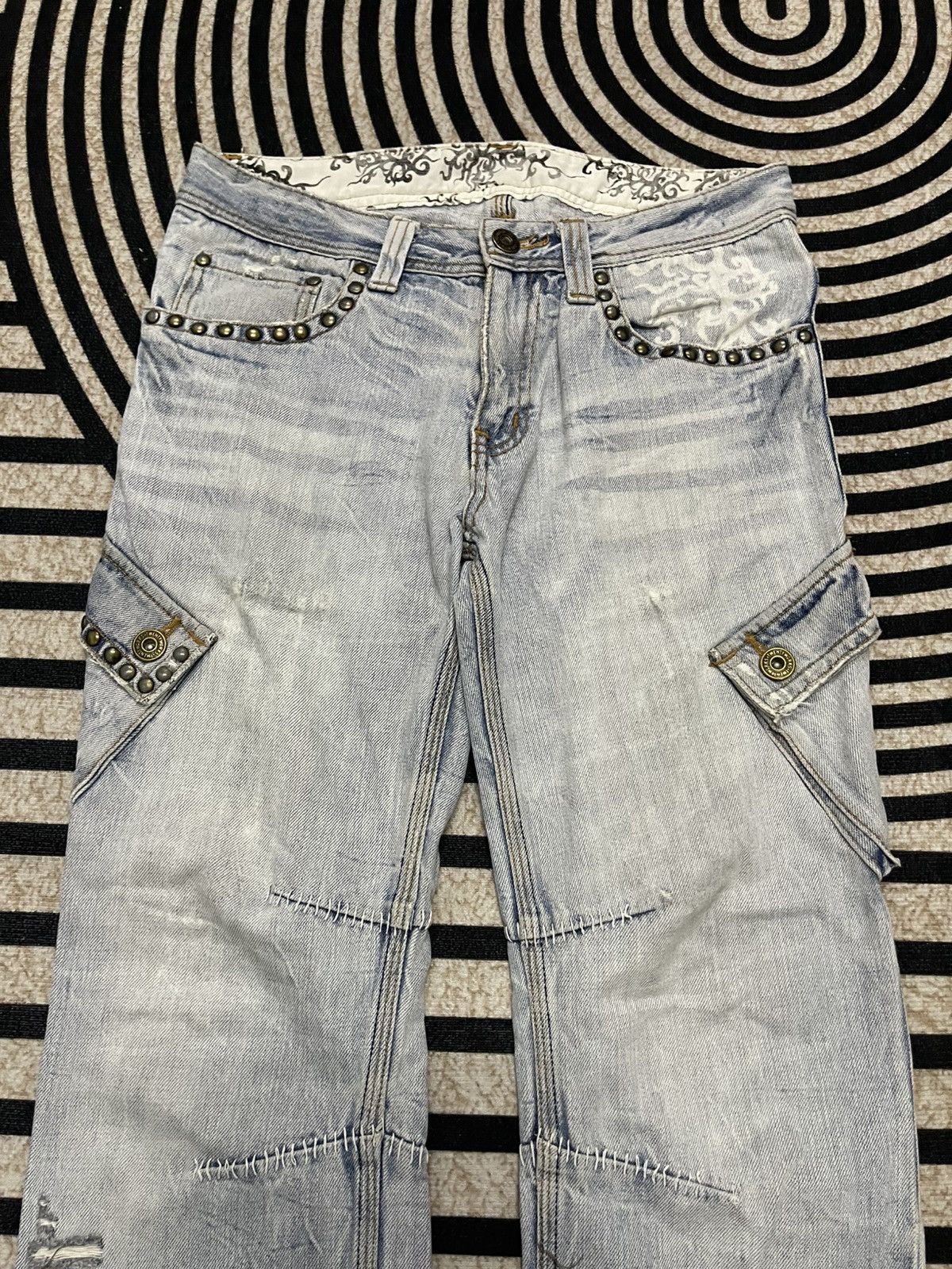 Beauty Beast 2000s TWENTY WORKS STUDDED SIDE POCKET JEANS RARE Size US 31 - 7 Thumbnail
