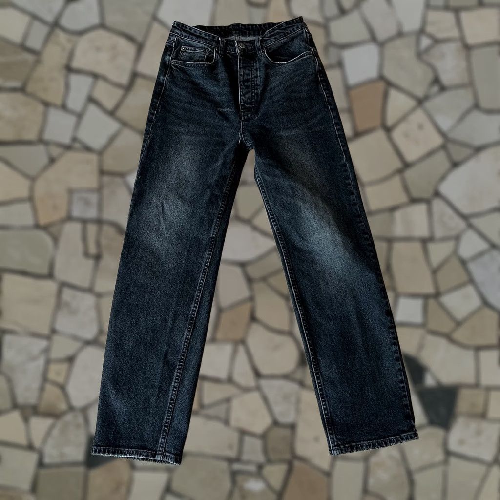 Ksubi VINTAGE? No — Ksubi Black Denim Jeans Straight Leg Woman 27x29 High Rise Urban Fashion 5-Pocket Style Womens Jeans Size 27" / US 4 / IT 40 - 1 Thumbnail