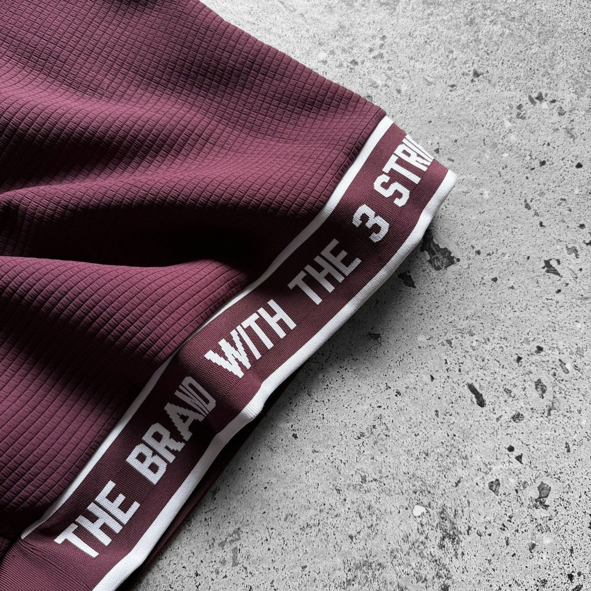 Adidas Adidas Originals Womens Burgundy Trefoil Hoodie Pullover Size S / US 4 / IT 40 - 8 Thumbnail