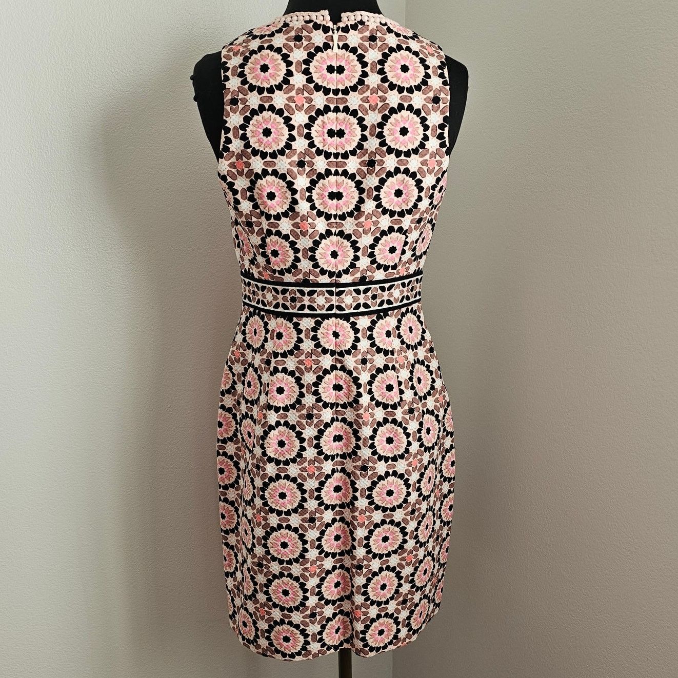 Kate Spade Kate Spade by the Pool Floral Mosaic Jacquard Sheath Dress 4 Size S / US 4 / IT 40 - 4 Thumbnail