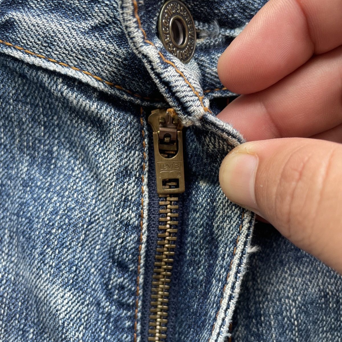Jean × Levi's W33💥 Vintage Levi’s 502 Distressed Jeans Faded Denim Pants Size US 33 - 7 Thumbnail