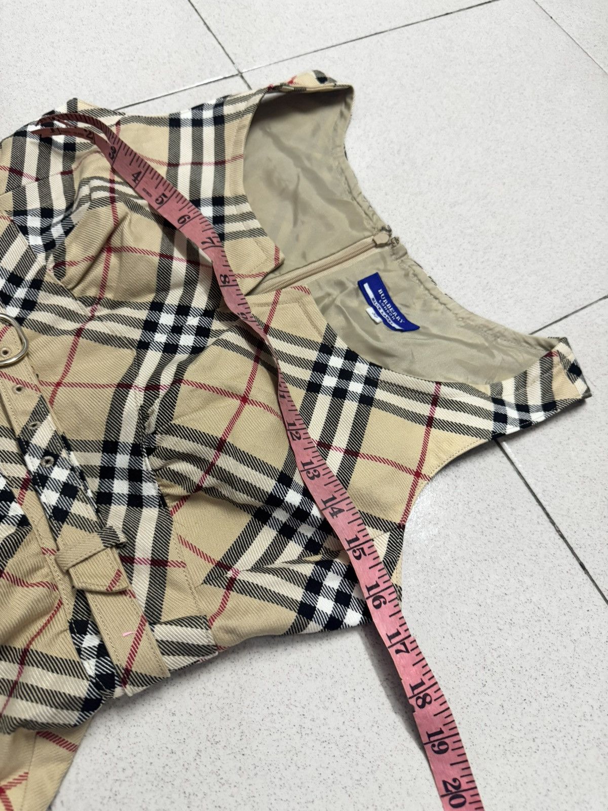 Burberry BURBERRY NOVA CHECK BELTED MIDI DRESS Size XS / US 0-2 / IT 36-38 - 3 Thumbnail