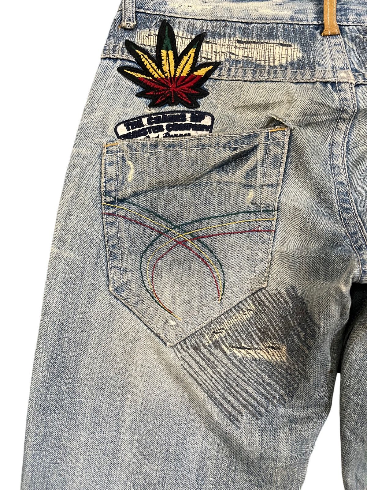 Ed Hardy × Le Grande Bleu (L.G.B.) Vintage Red Pepper Patches Distressed Denim Size US 32 / EU 48 - 9 Thumbnail
