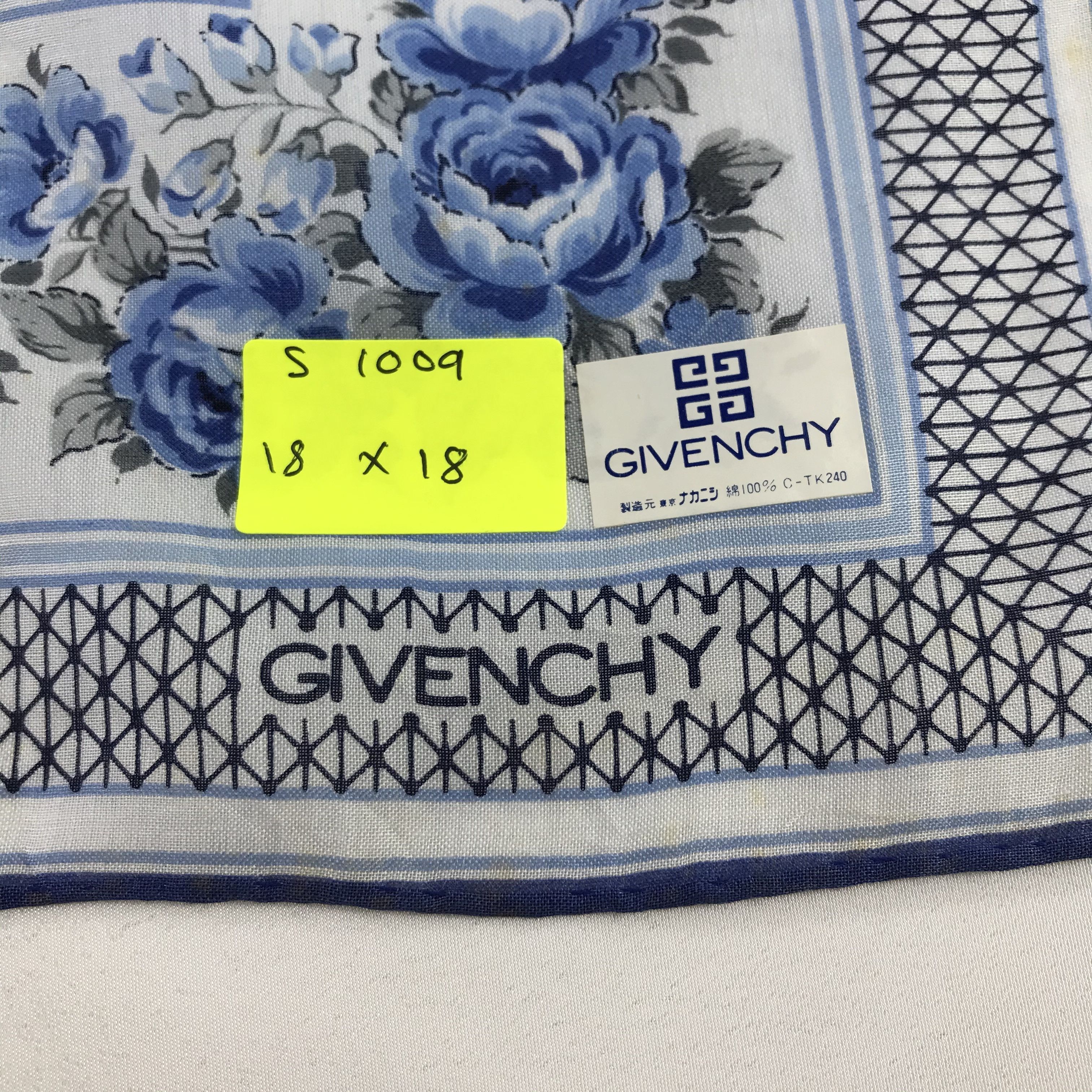 Vintage Givenchy Bandana/ Handkerchief / Neckerchief Size ONE SIZE - 5 Thumbnail