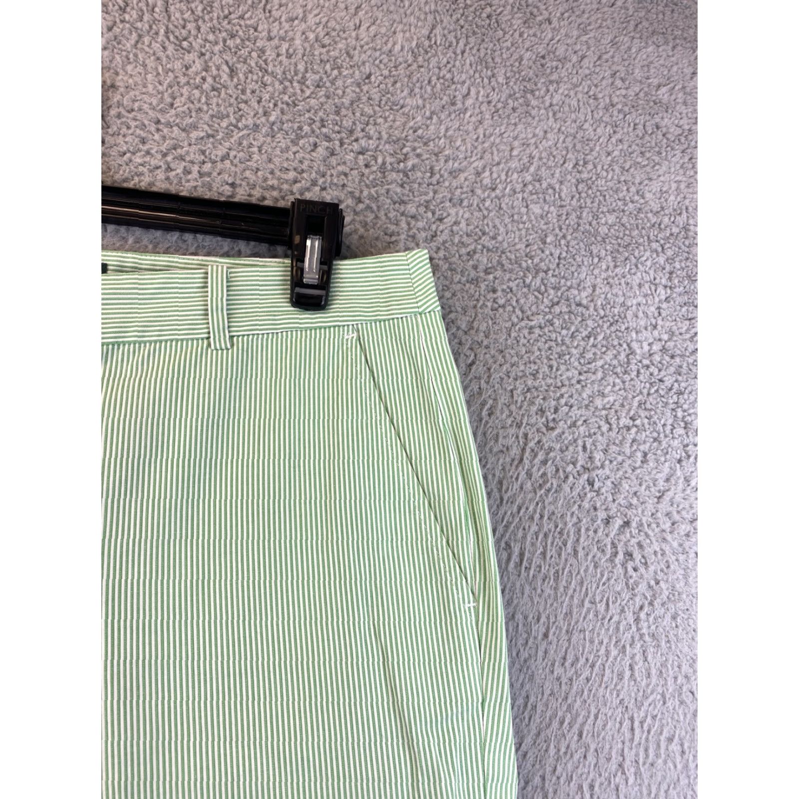 Ralph Lauren VINTAGE? No. LAUREN RALPH LAUREN ACTIVE Shorts WOMEN 12 Green White Stripes Pockets Cotton Blend Regular Fit 79-48 Size 34" / US 12 / IT 48 - 3 Thumbnail