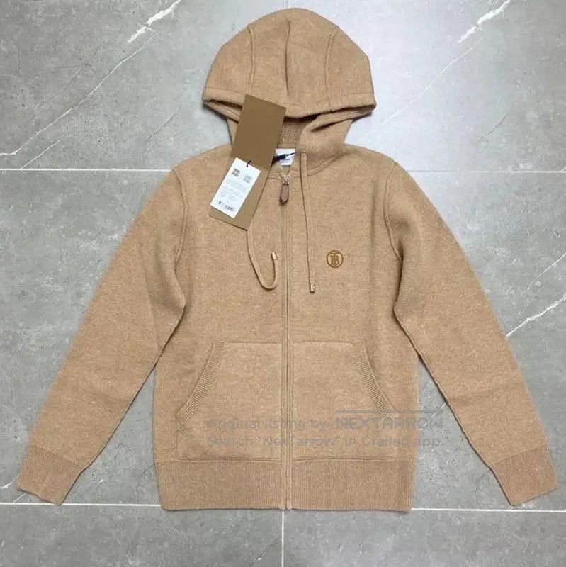Burberry Burberry Khaki Cashmere Hoodie for Men. Size US S / EU 44-46 / 1 - 1 Thumbnail