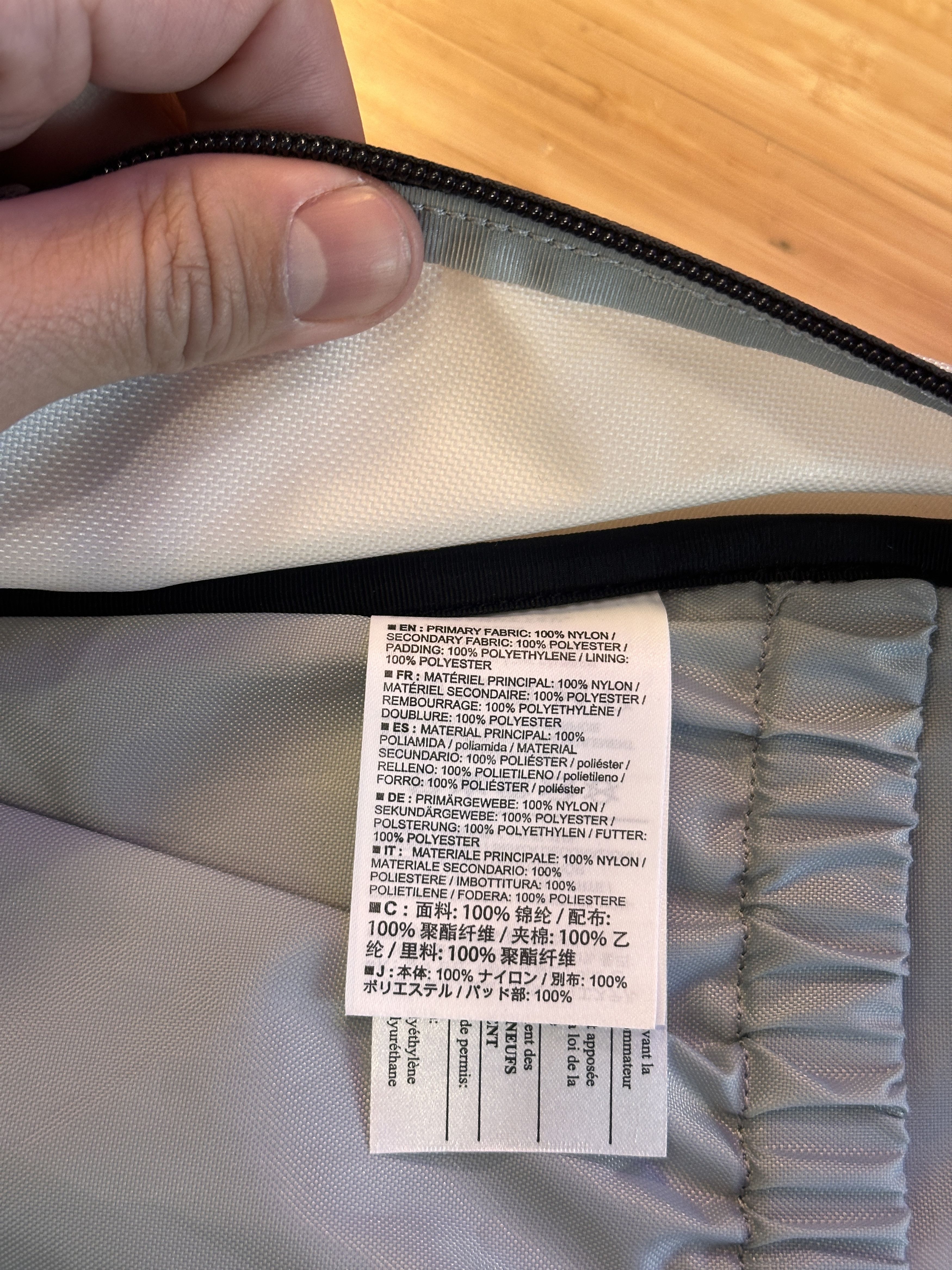 Arc'teryx × Beams Plus Arc'Teryx BEAMS Plus Mantis 26L Backpack (White) Size 26 - 5 Thumbnail